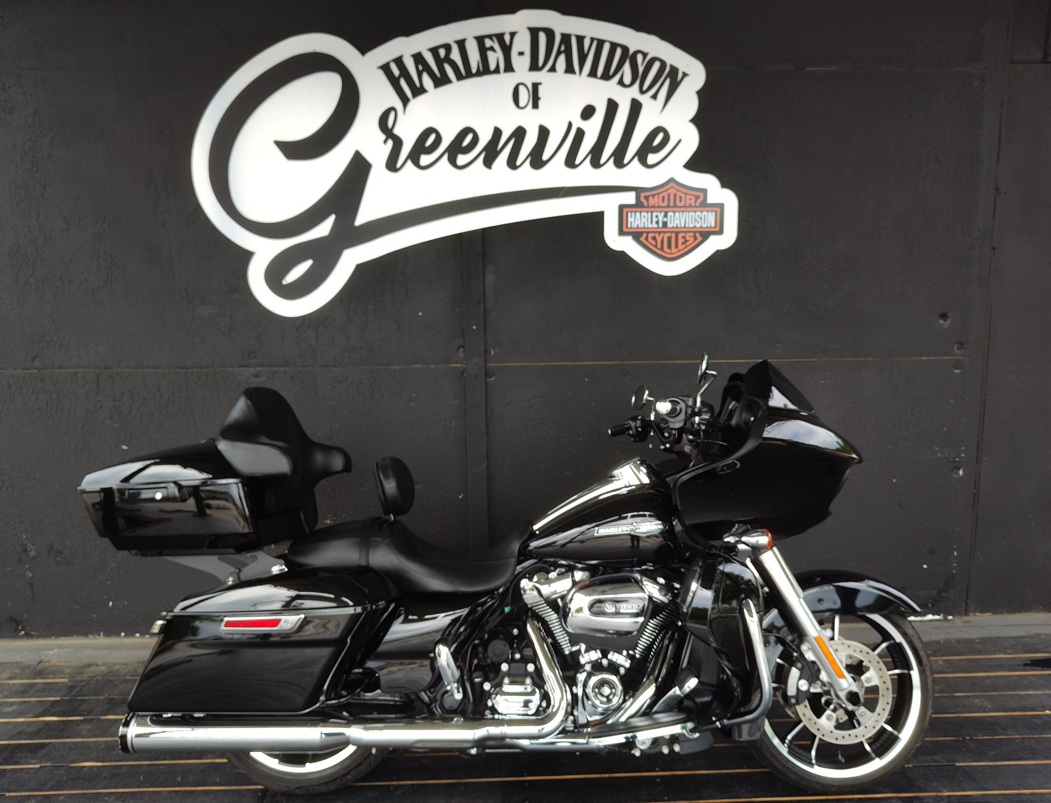 2023 Road Glide®