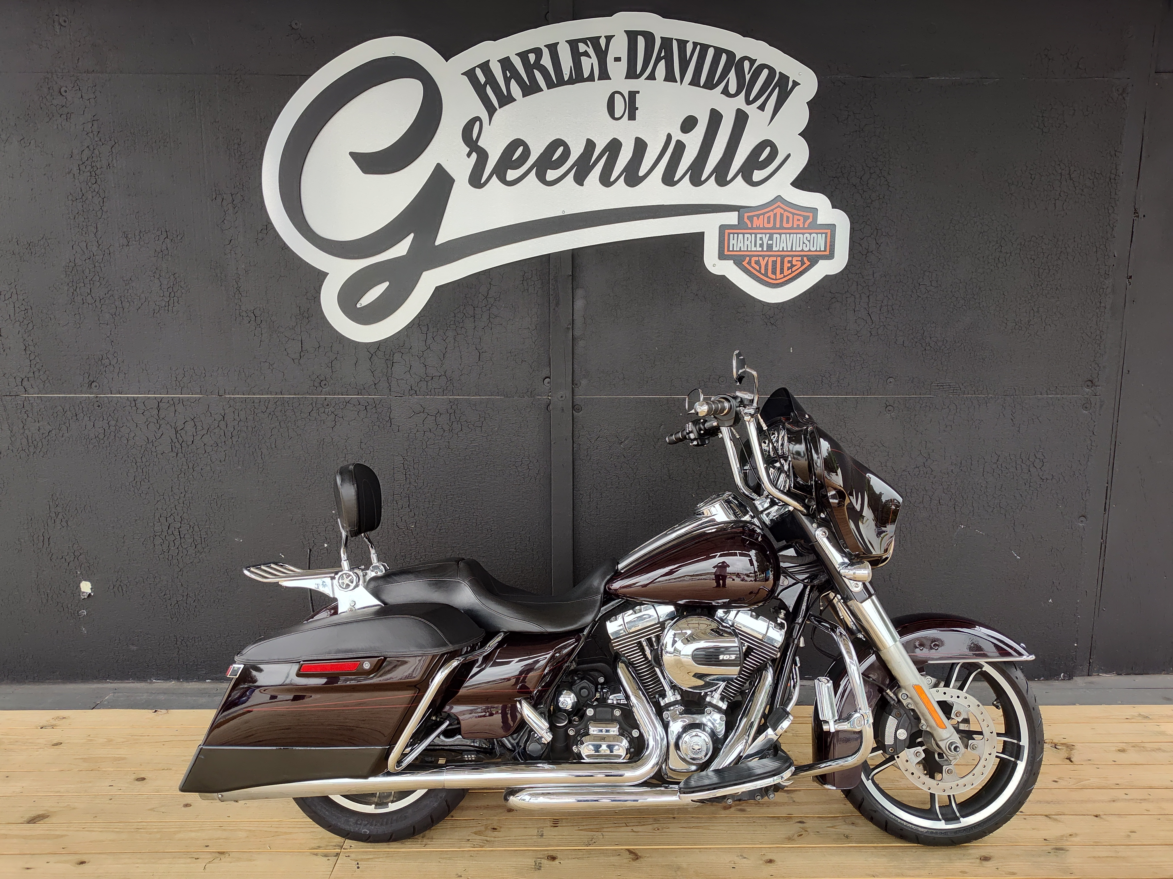 Road King Harley Davidson Street Glide Bagger For Sale Used 2014