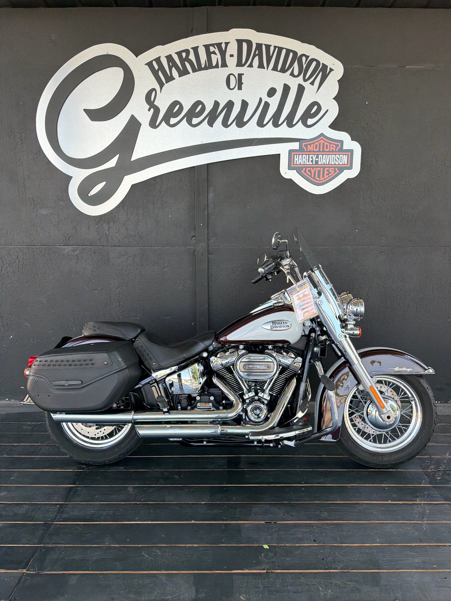 2021 Harley-Davidson Heritage Classic 1