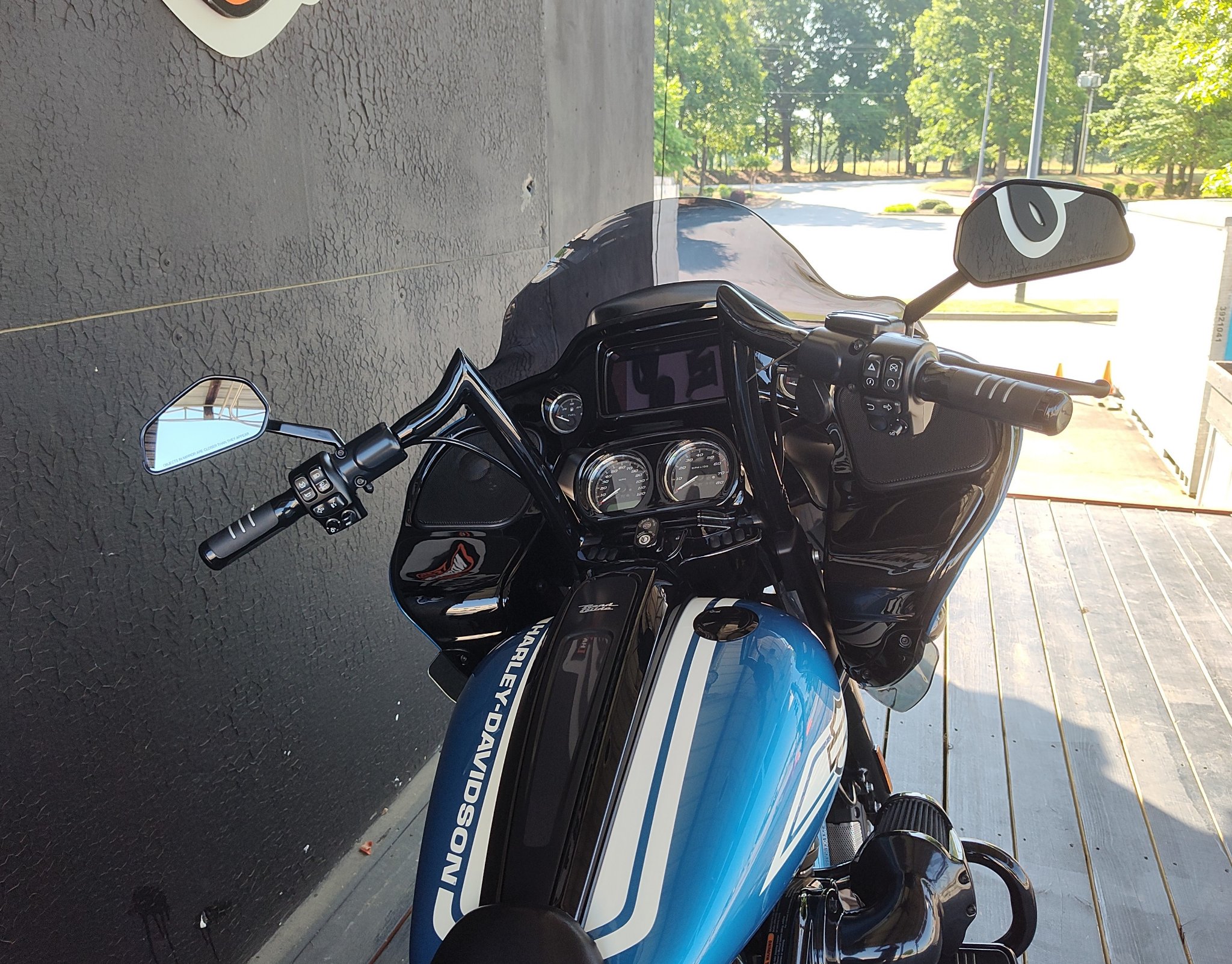 2023 Harley-Davidson Road Glide® ST 5