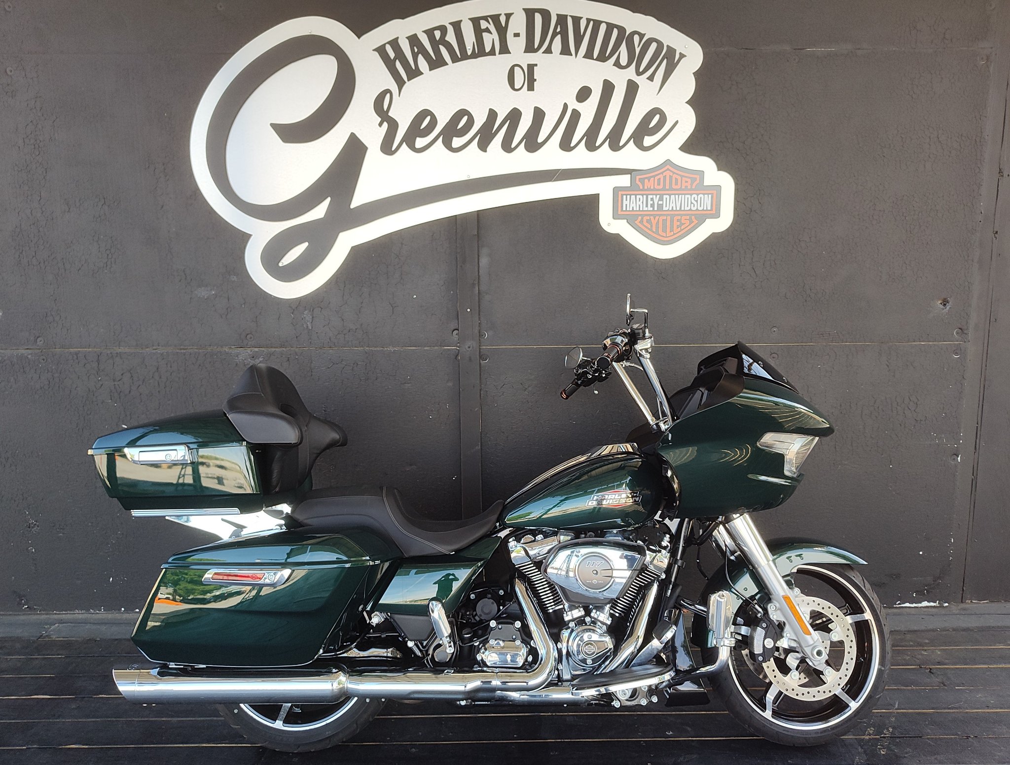 2024 Road Glide®