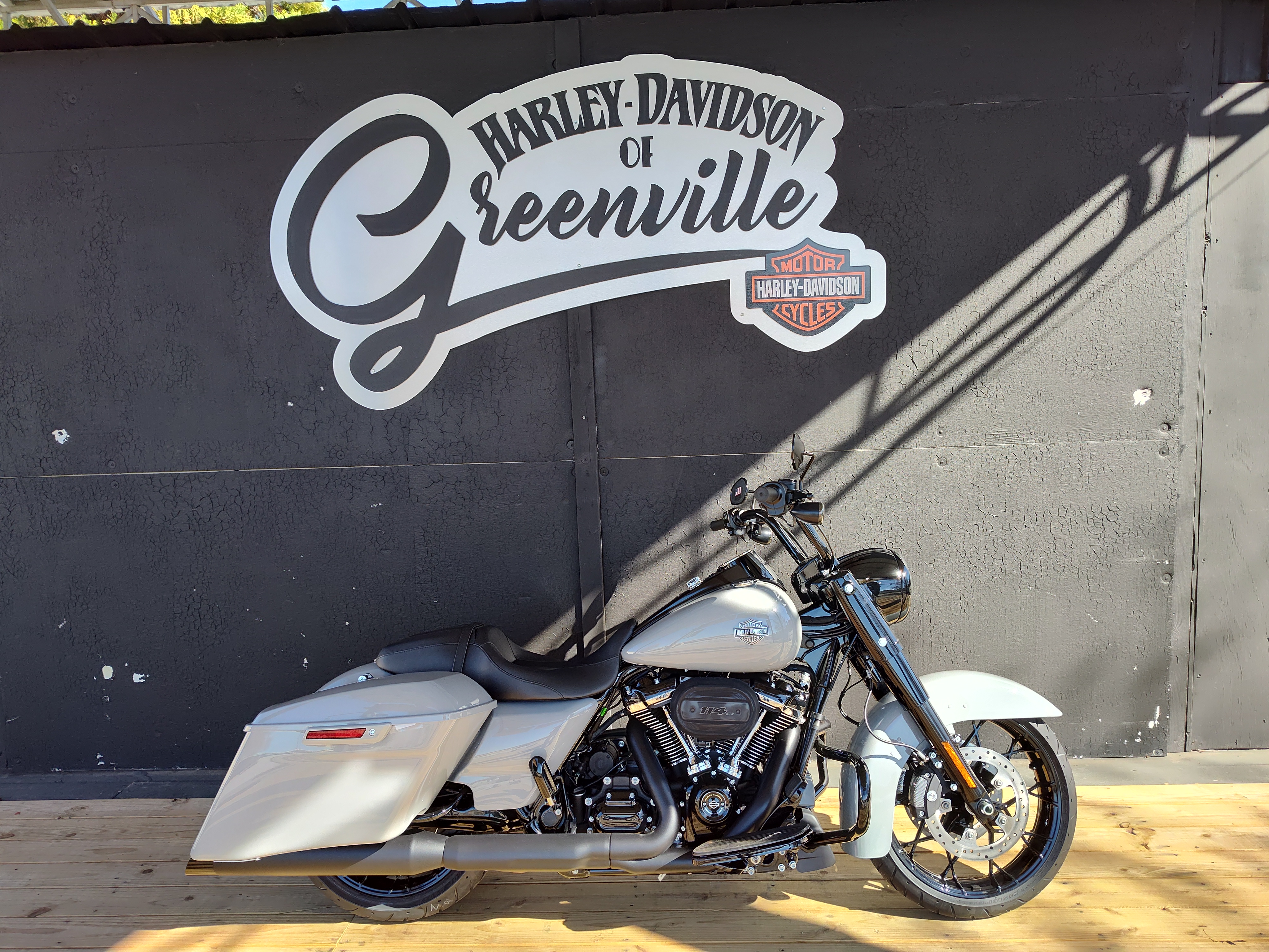 New 2025 Harley-Davidson Road King® Special Motorcycle - Specs