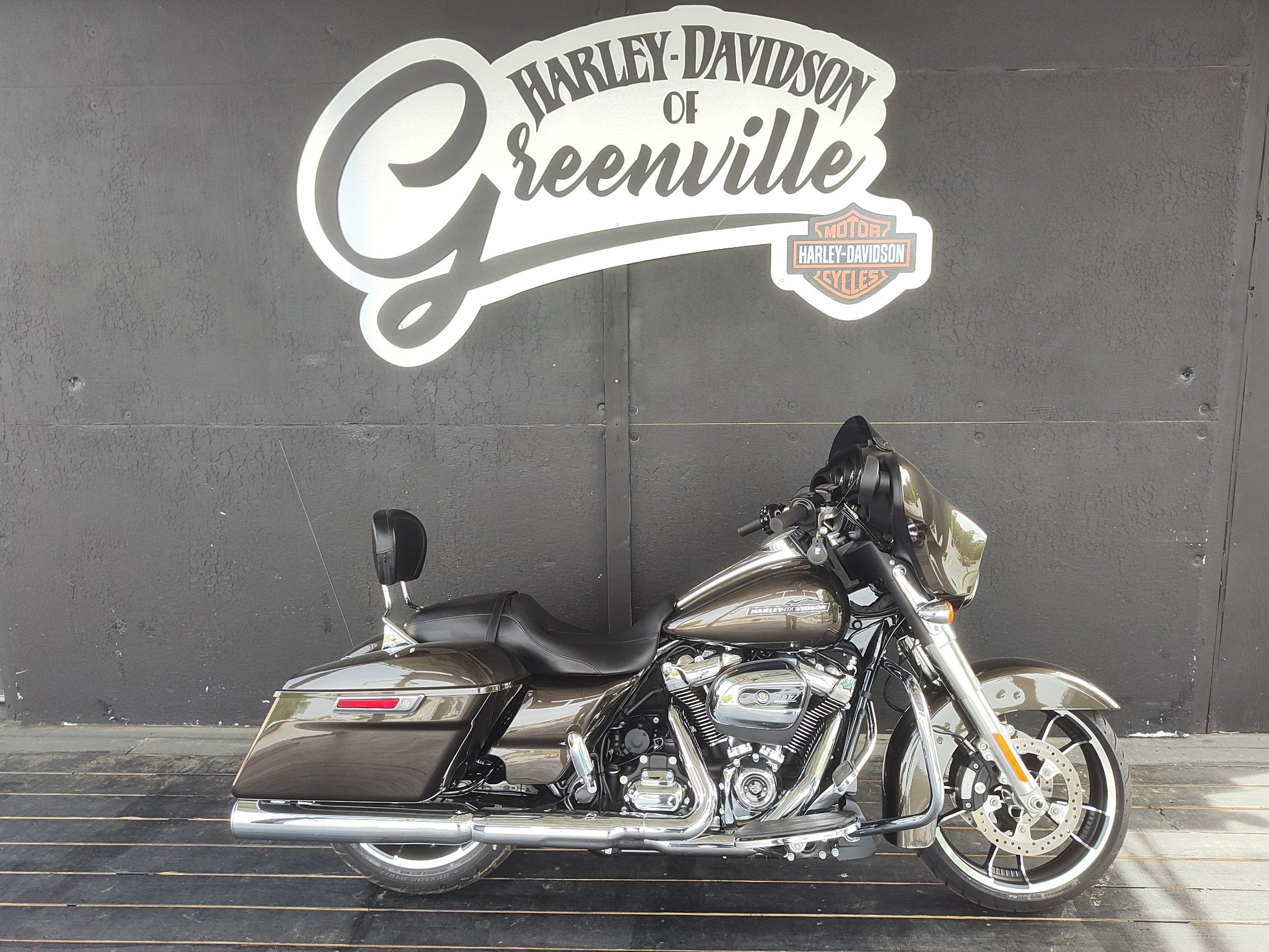 glide special 2021 cvo street glide horsepower