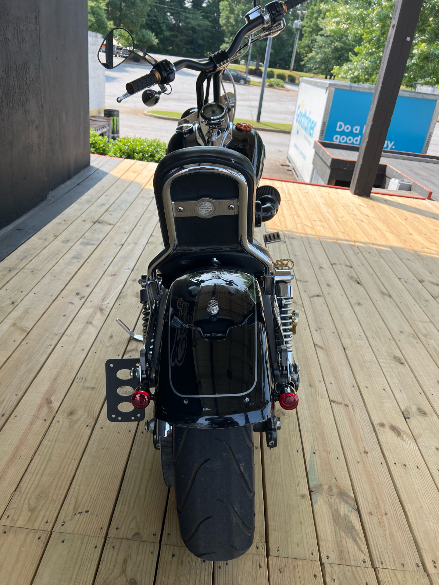 Used 2011 Harley-Davidson Dyna® Wide Glide® Motorcycle Specs - Main Image