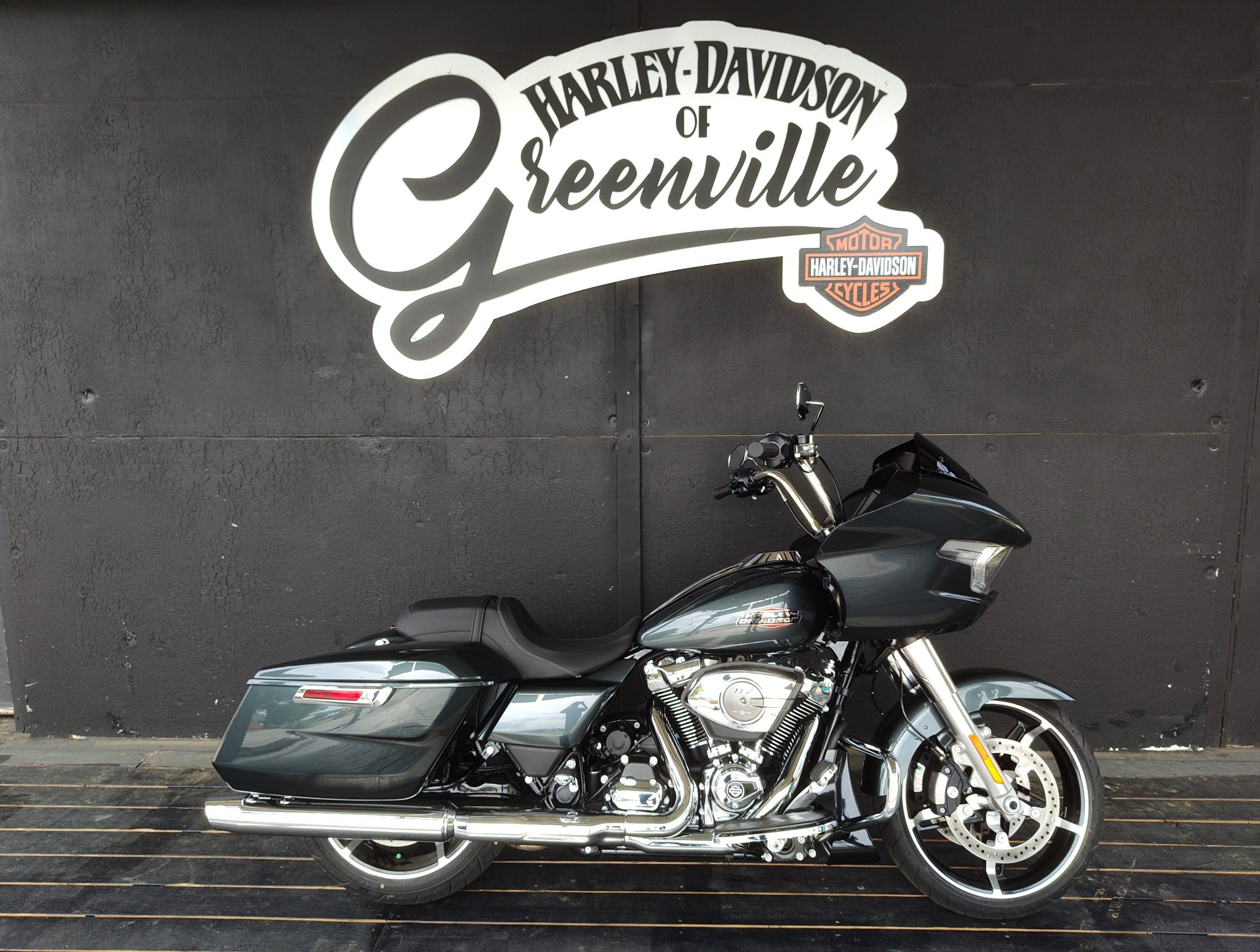 2025 Road Glide®