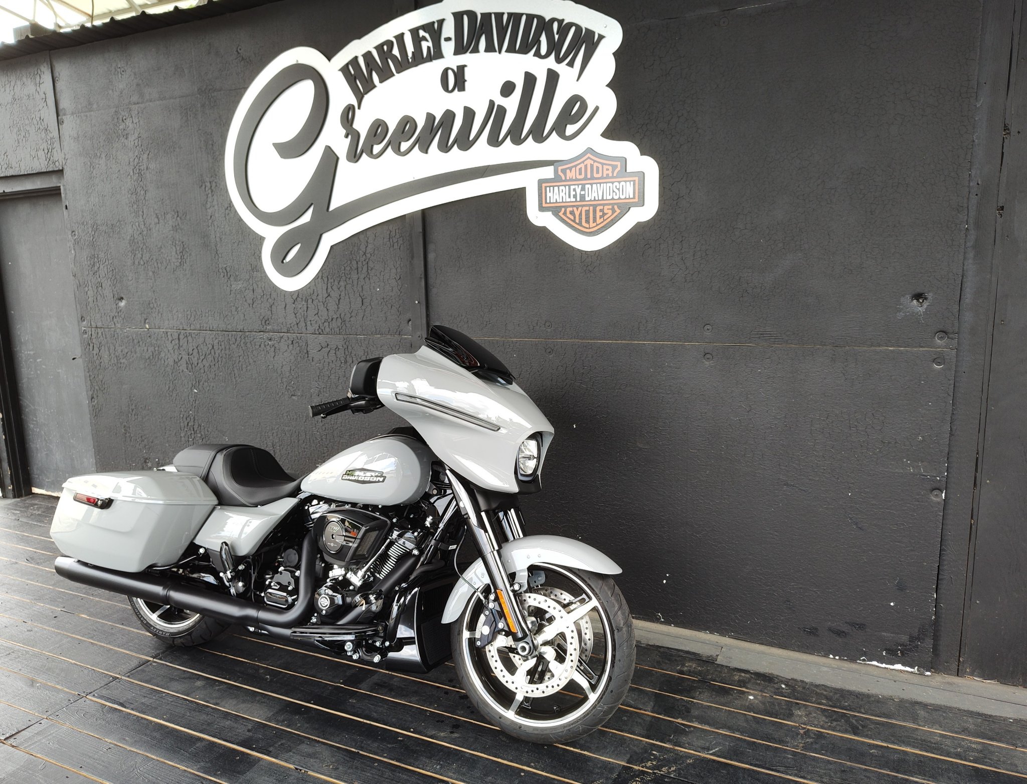 2024 Harley-Davidson Street Glide® 2