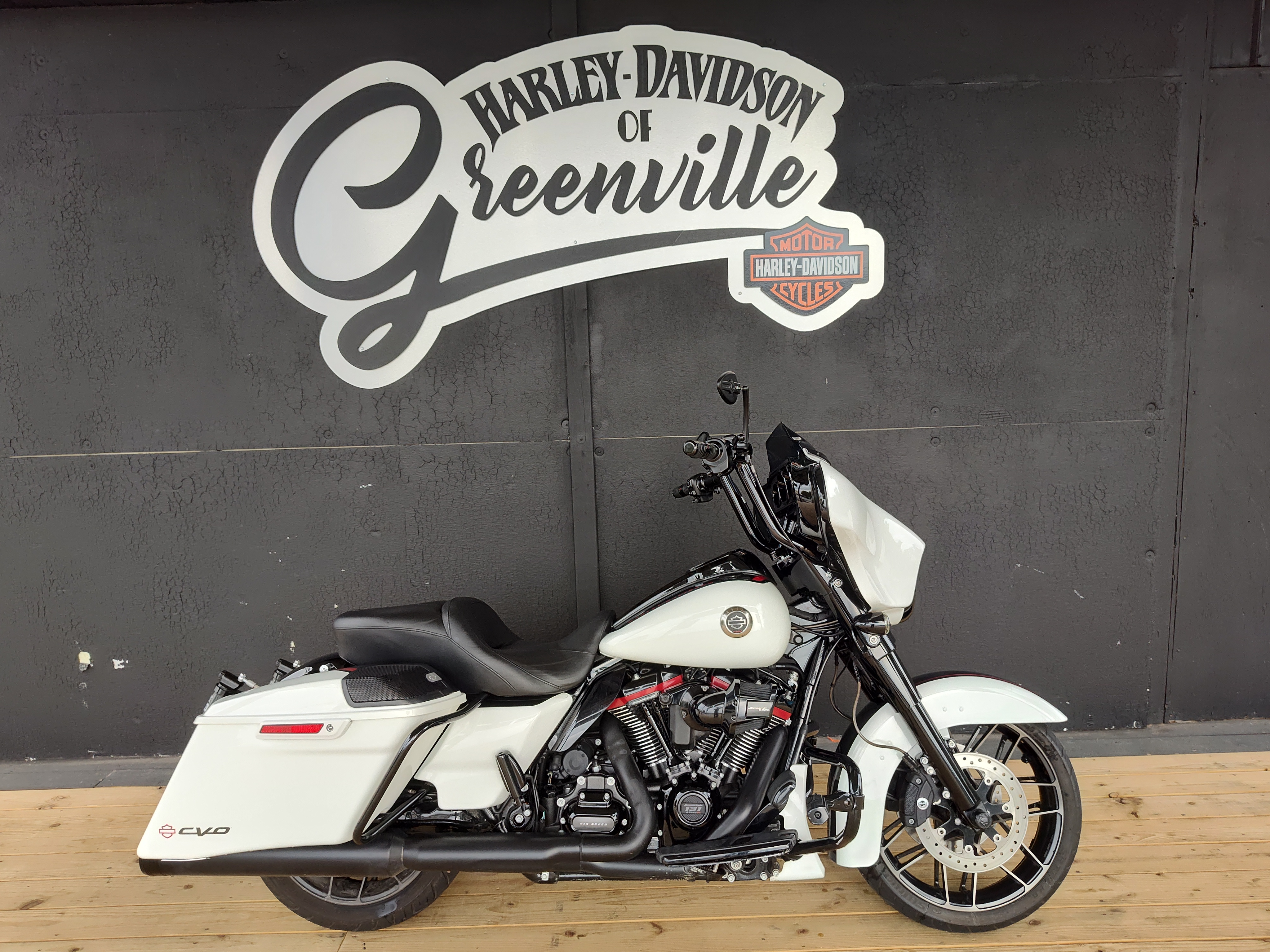 Used 2021 Harley-Davidson CVO™ Street Glide® Motorcycle Specs