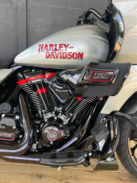 New 2025 Harley-Davidson CVO™ Road Glide® ST Motorcycle - Specs
