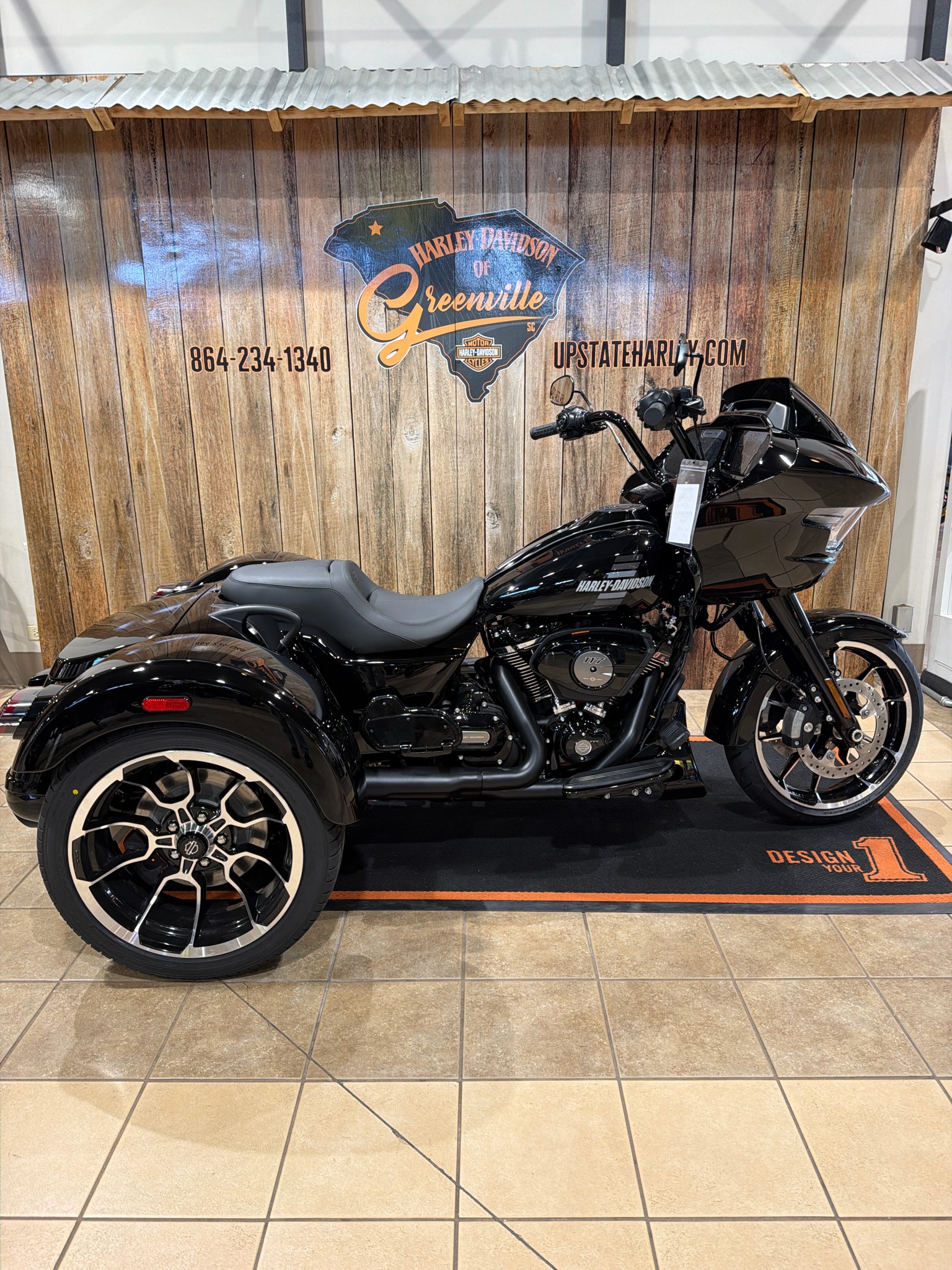 2026 Harley-Davidson Road Glide® 3 1
