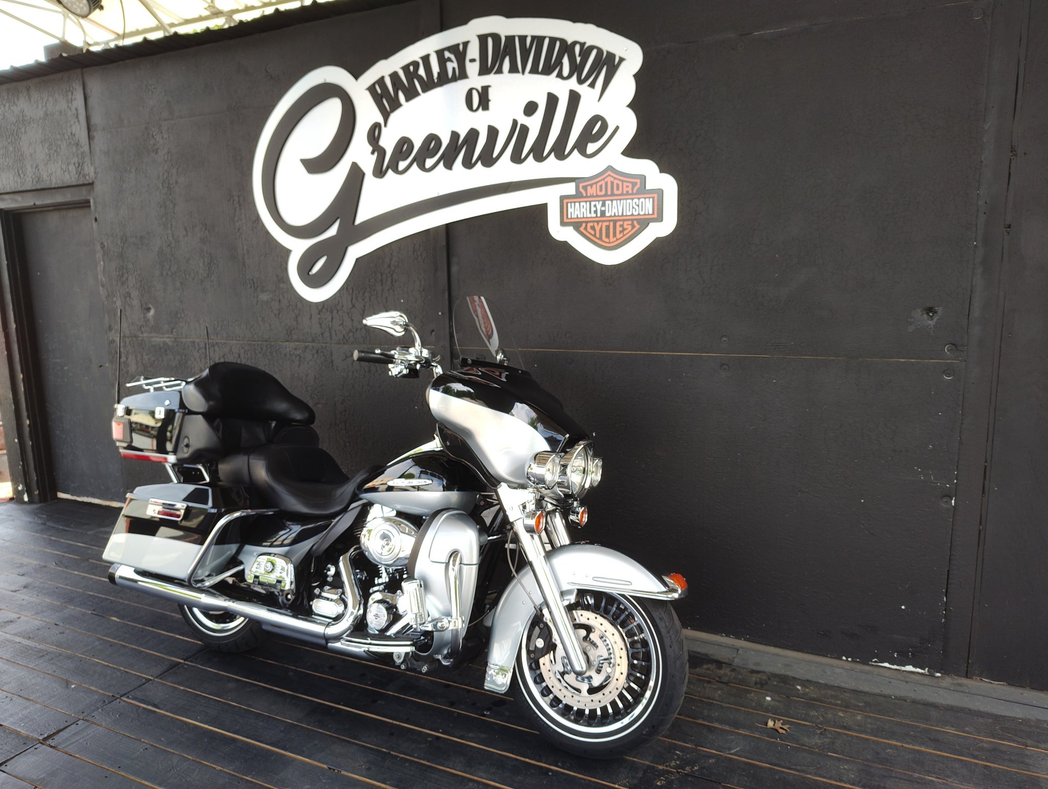 2013 Harley-Davidson Electra Glide® Ultra Limited 2