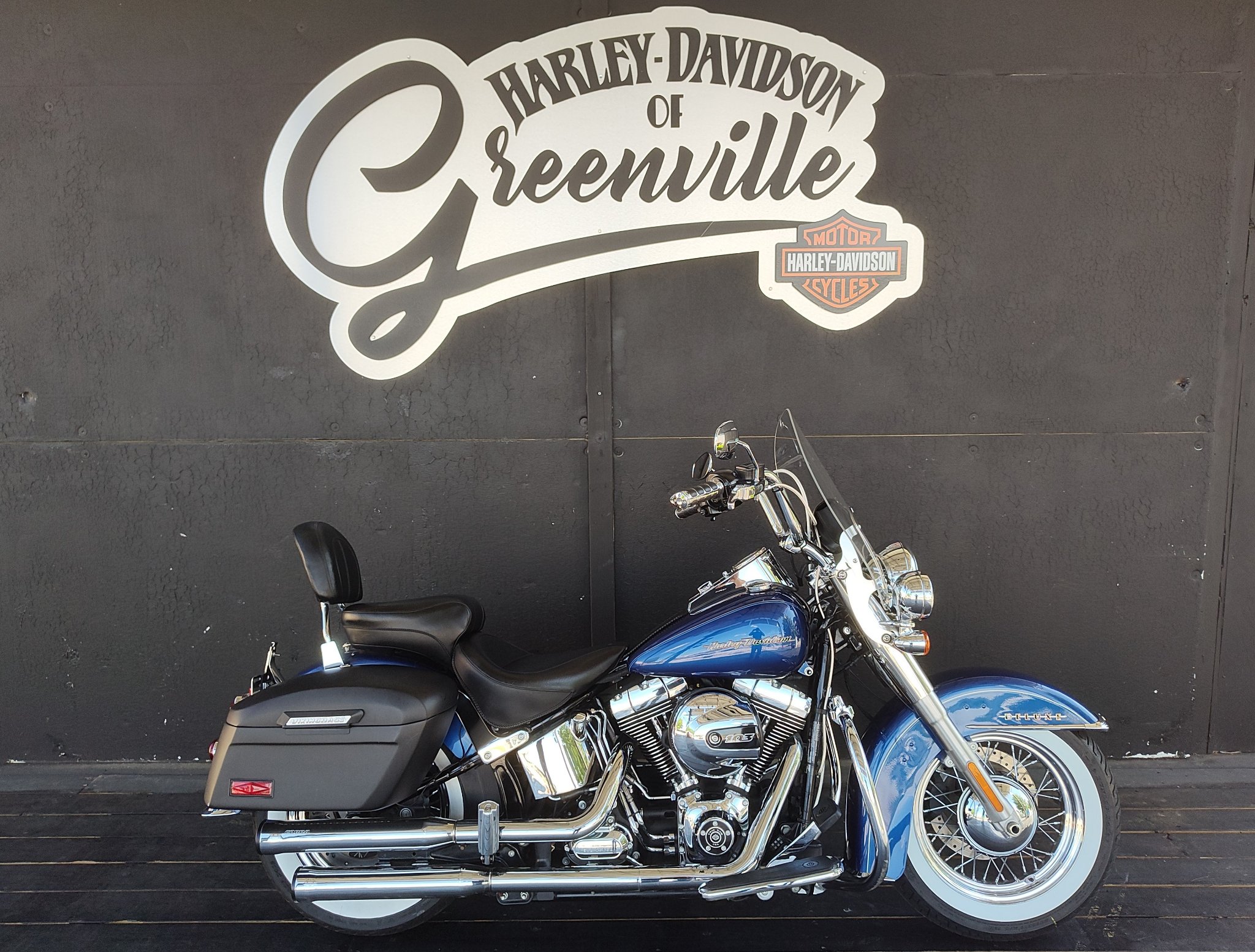 2017 Softail® Deluxe