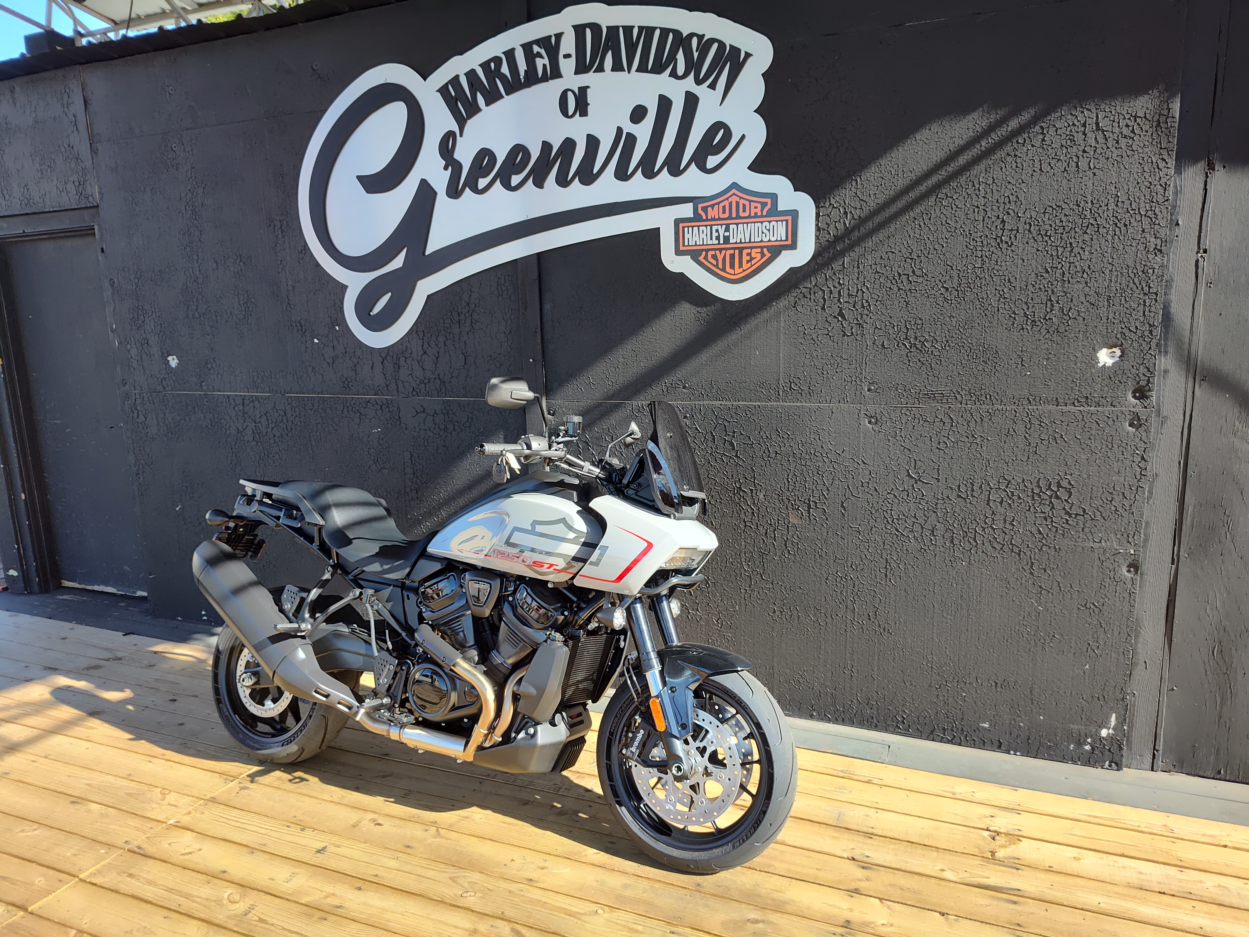 2025 Harley-Davidson Pan America® 1250 ST 2