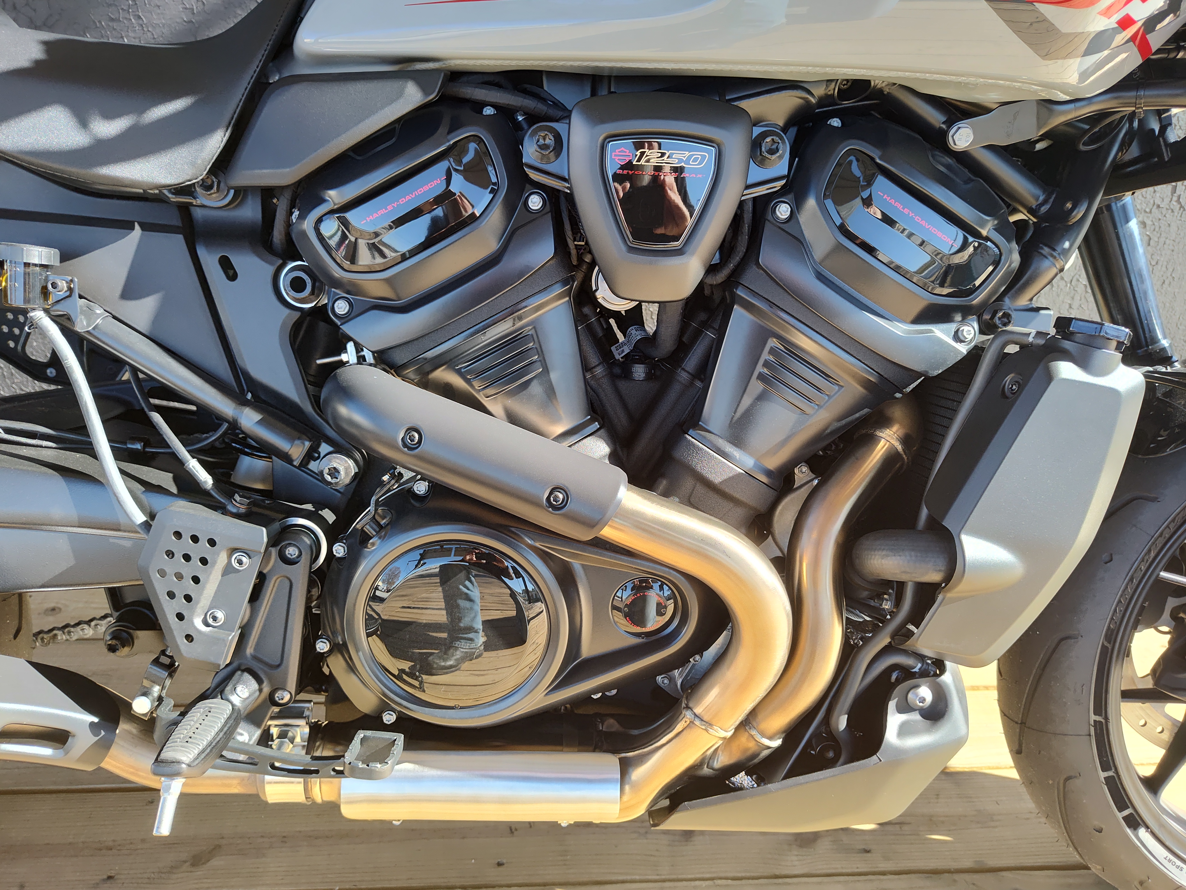 2025 Harley-Davidson Pan America® 1250 ST 3