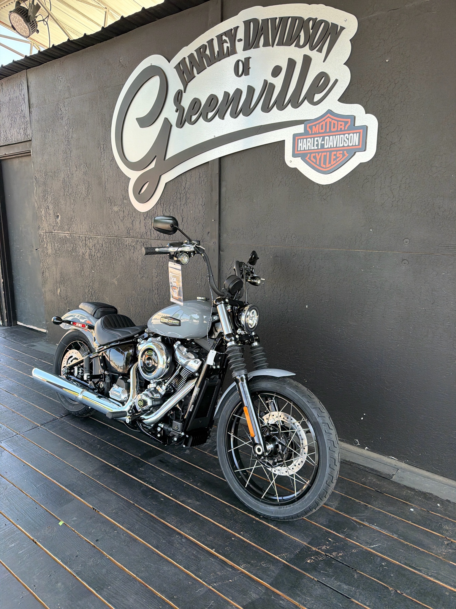 2026 Harley-Davidson Street Bob® 2