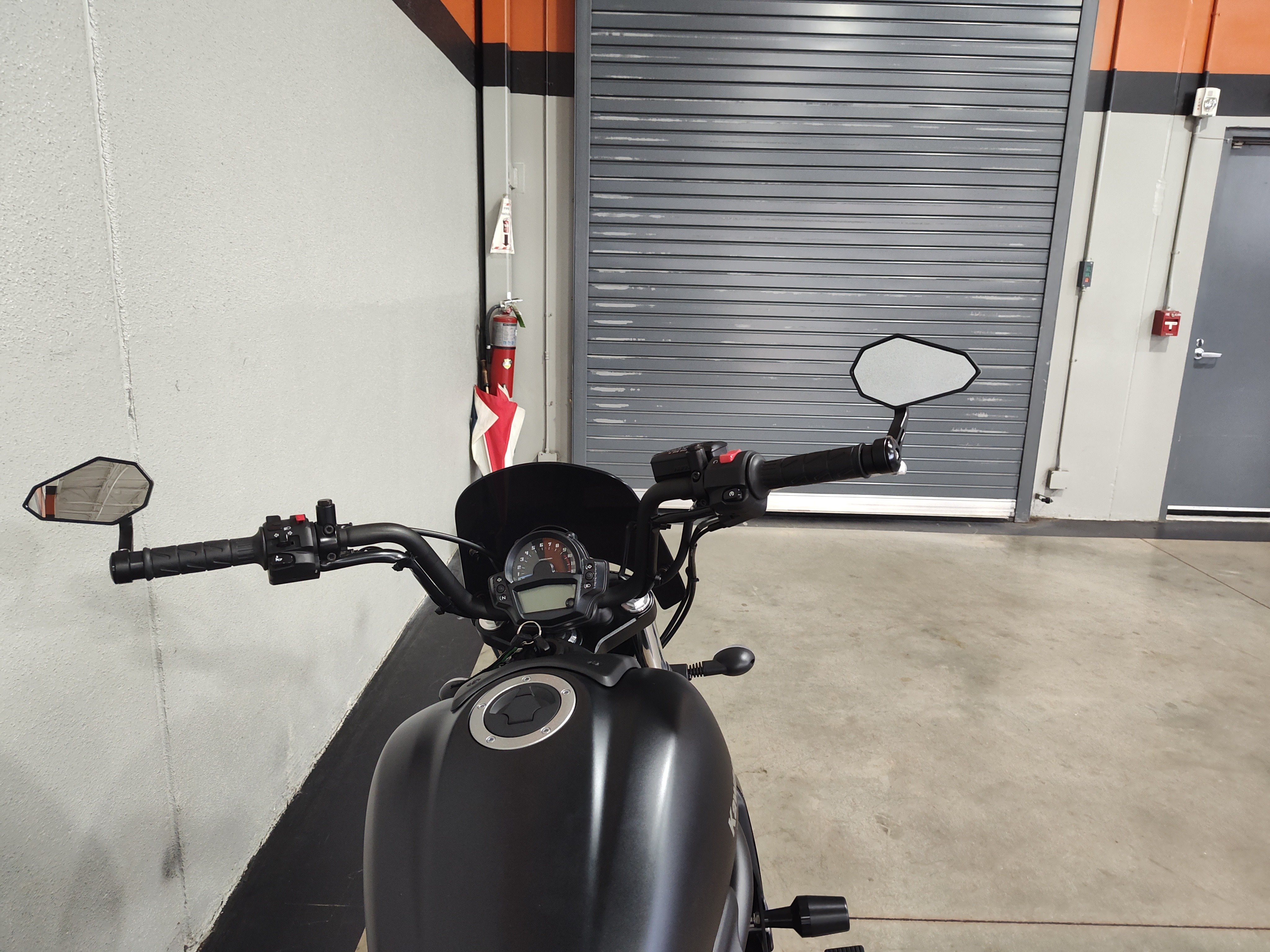 2024 Kawasaki EN650CRFNL 5