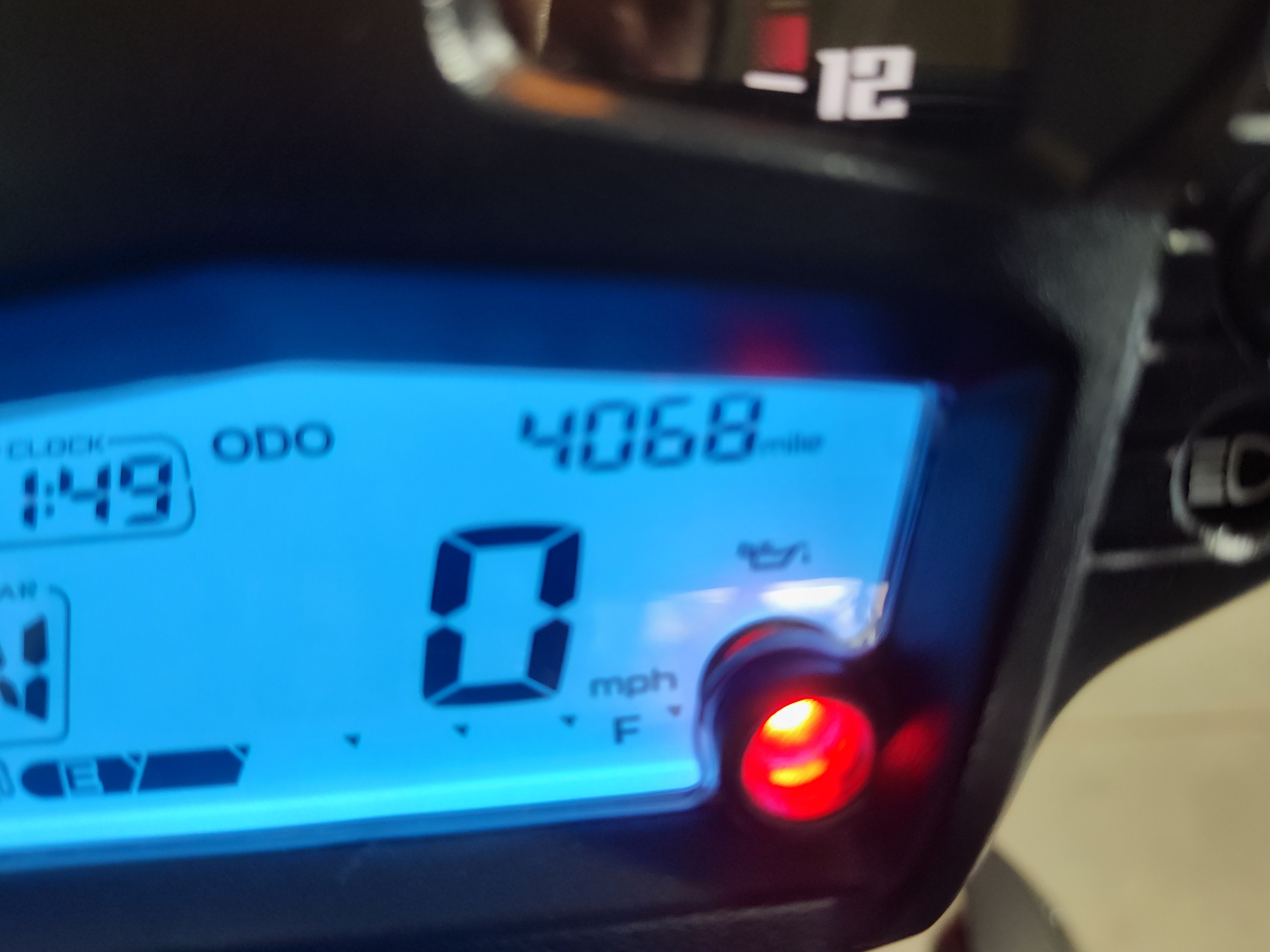 2024 Kawasaki EN650CRFNL 6