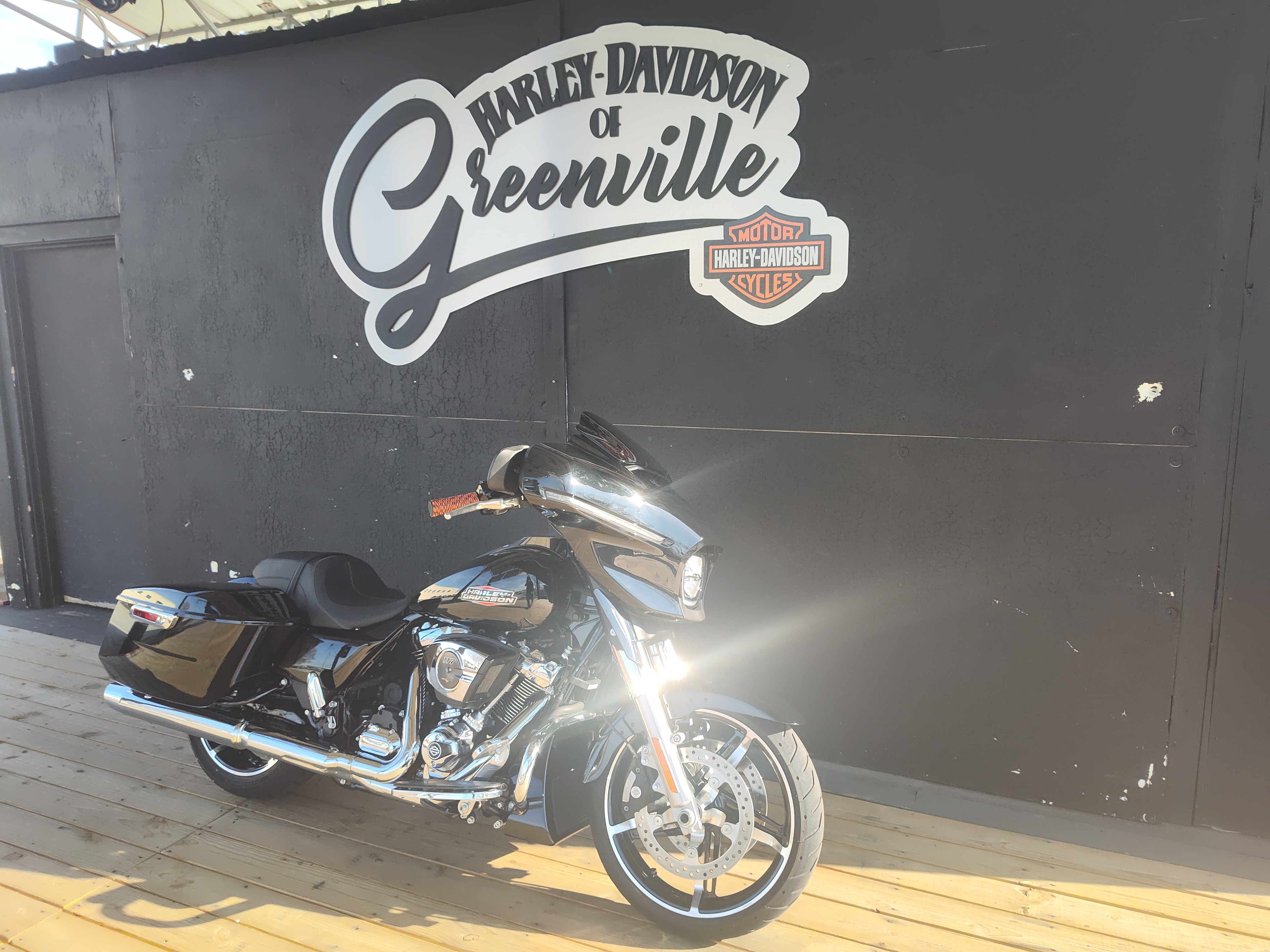 2024 Harley-Davidson Street Glide® 2