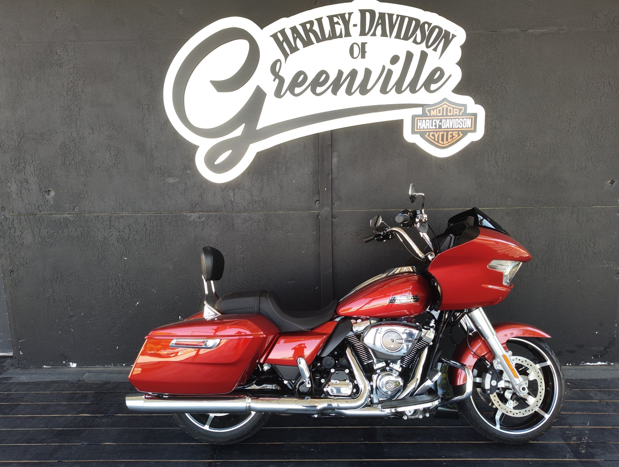 2024 Harley-Davidson Road Glide® 1
