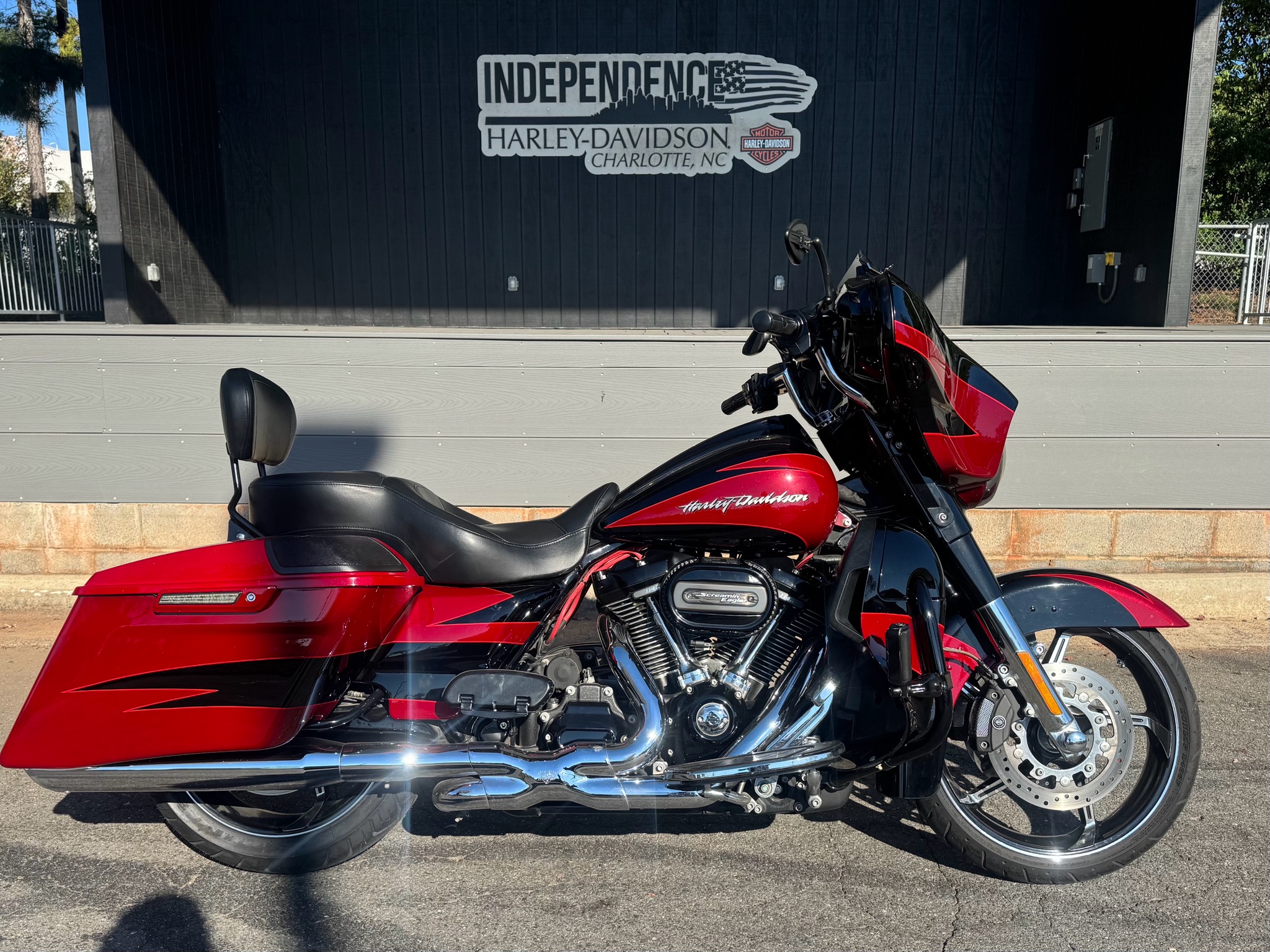 2017 Harley-Davidson CVO Street Glide® for sale 1221208