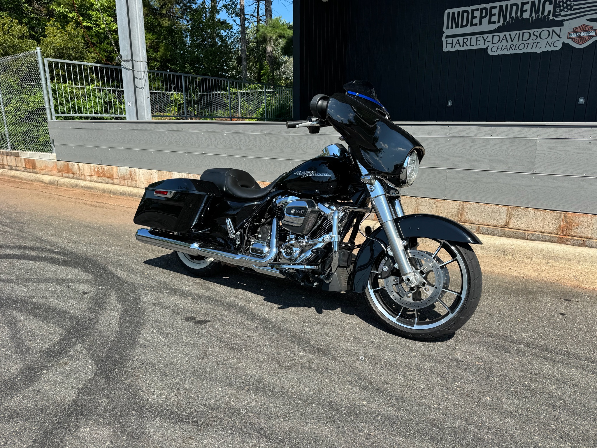 2020 Harley-Davidson Street Glide® 2