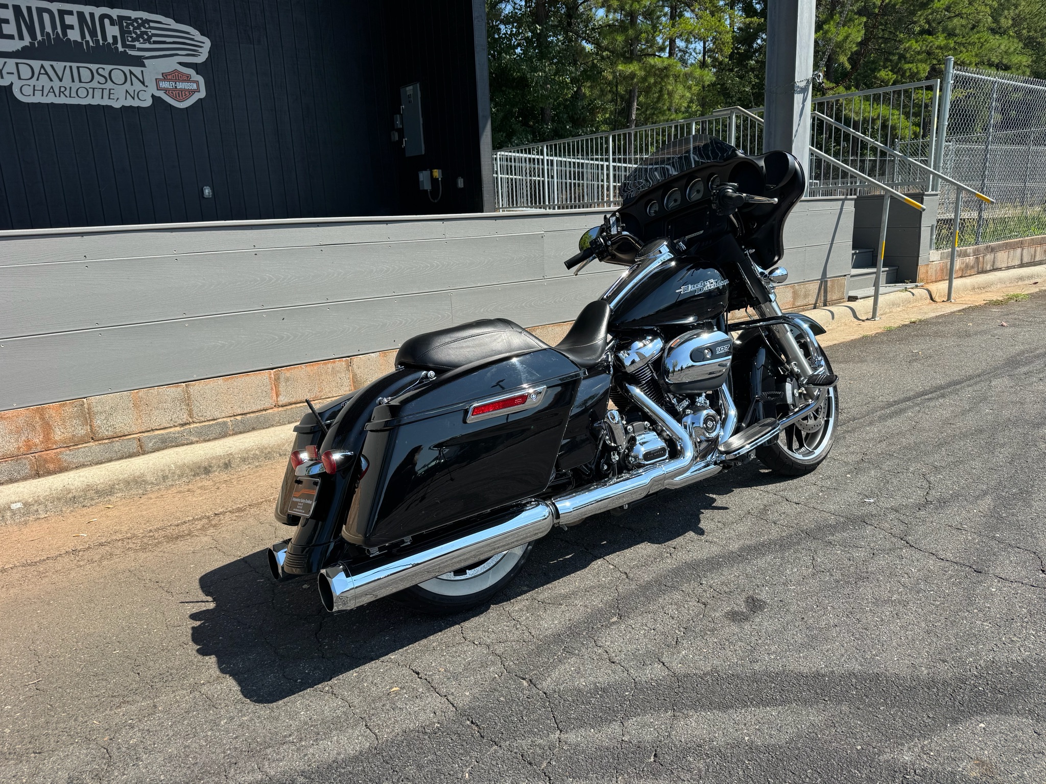 2020 Harley-Davidson Street Glide® 3