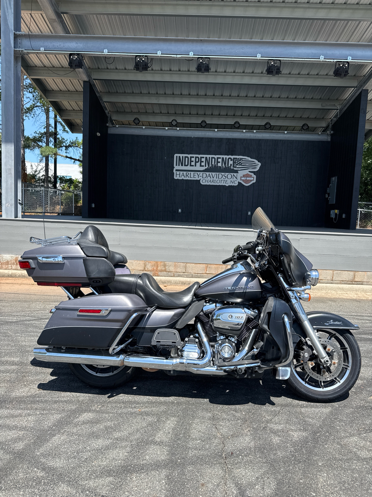 Used 2017 Harley-Davidson Ultra Limited Motorcycle - Specs, Price