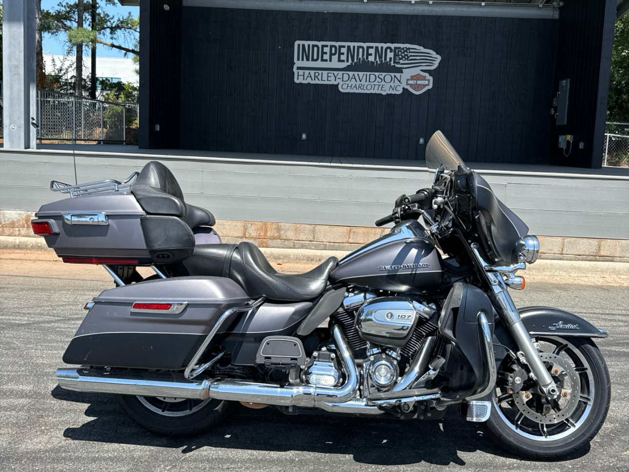 Used 2017 Harley-Davidson Ultra Limited Motorcycle - Specs, Price