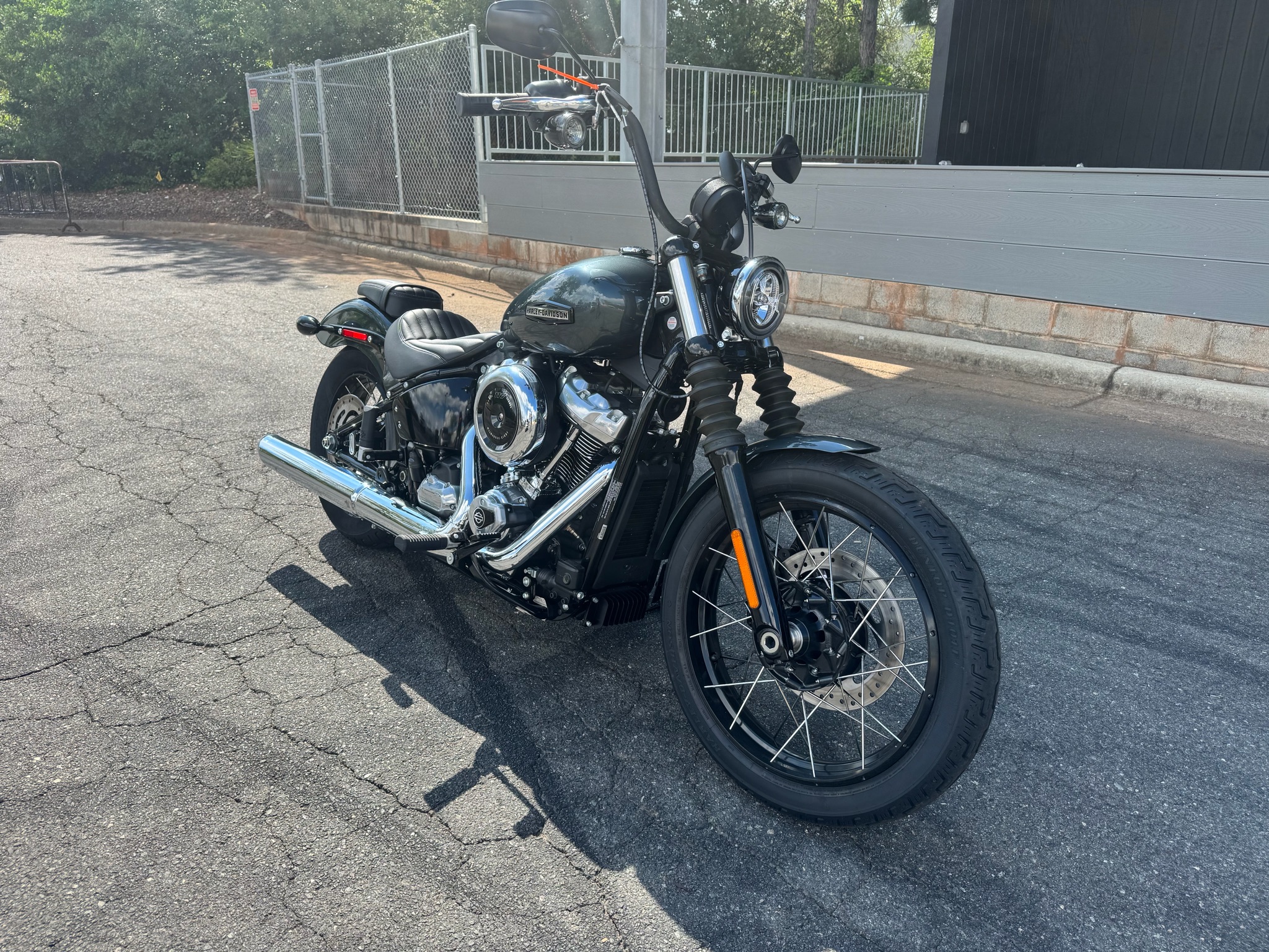 2025 Harley-Davidson Street Bob® 2