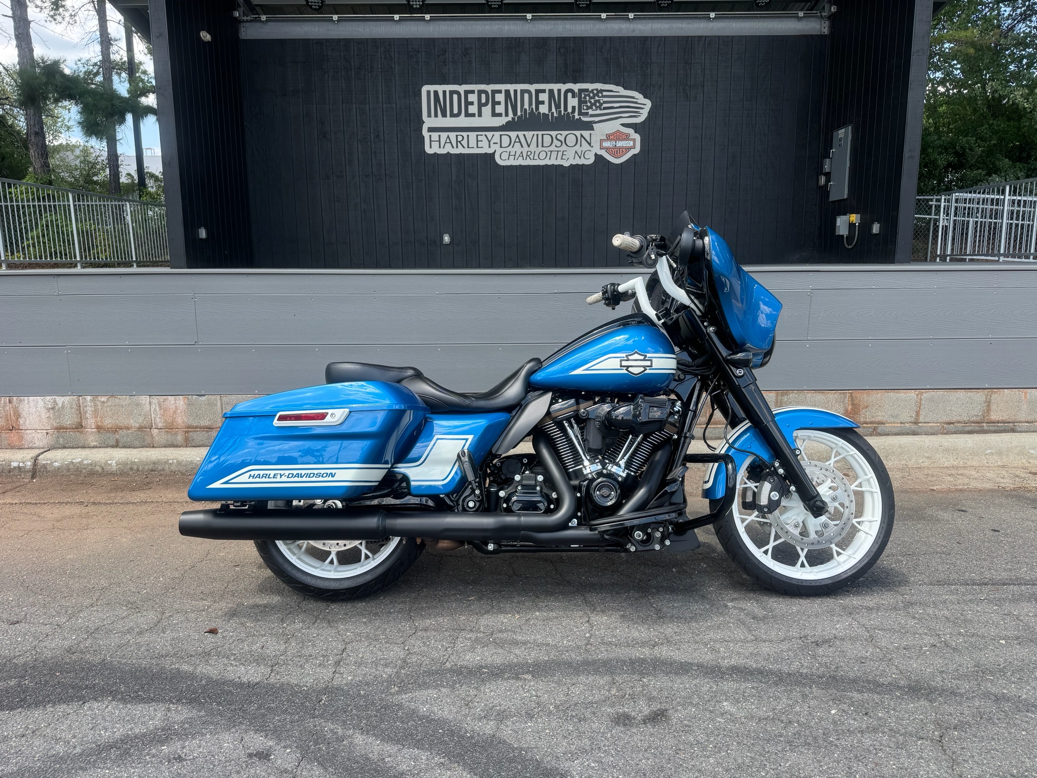 2023 Harley-Davidson Street Glide® ST 1