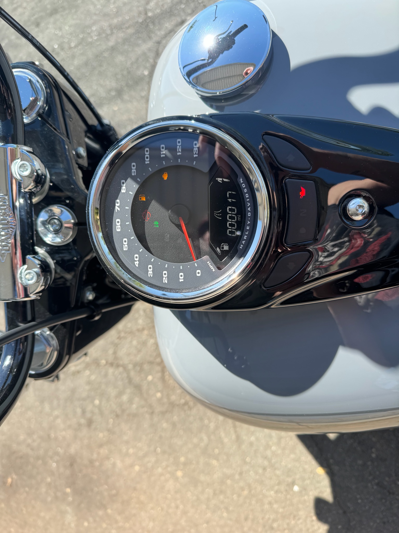 New 2026 Harley-Davidson Heritage Classic Motorcycle - Specs