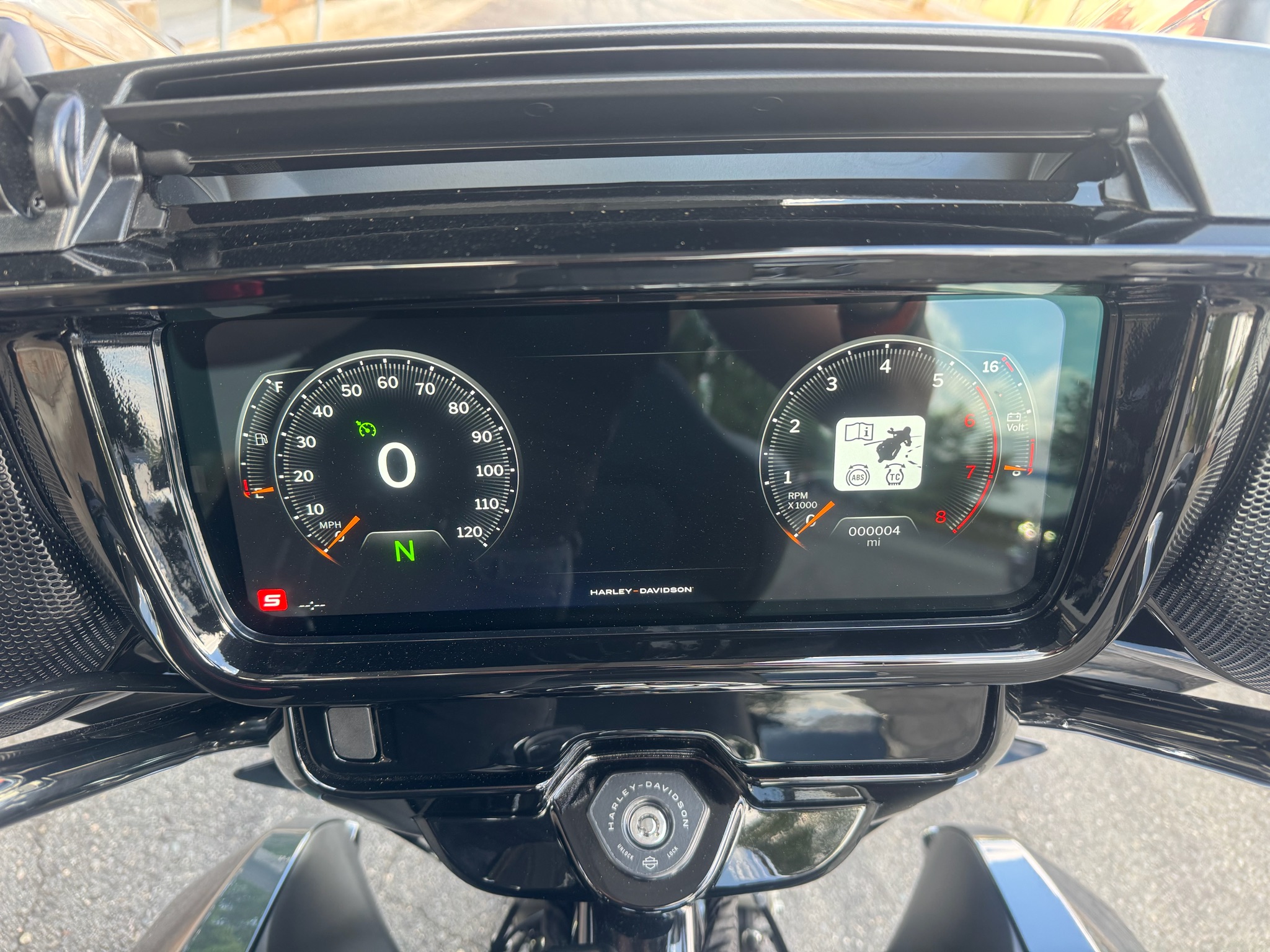 2026 Harley-Davidson Street Glide® Limited 7