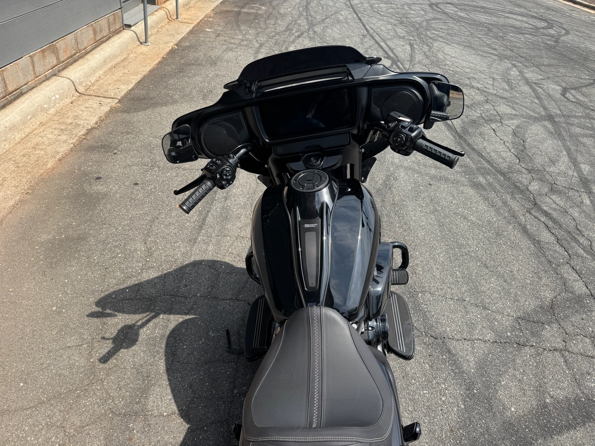 2024 Harley-Davidson Street Glide® 6