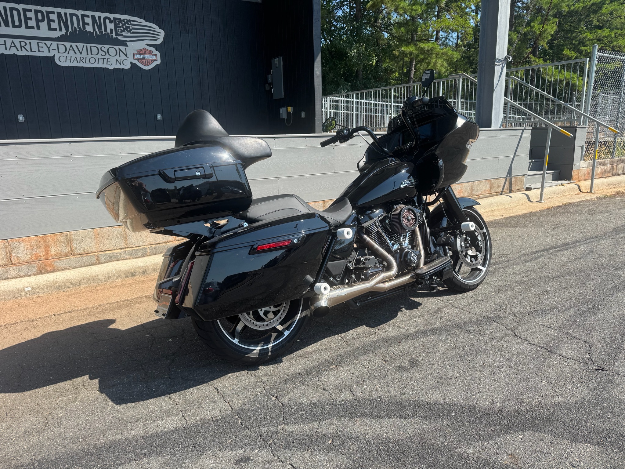 2024 Harley-Davidson Road Glide® 3