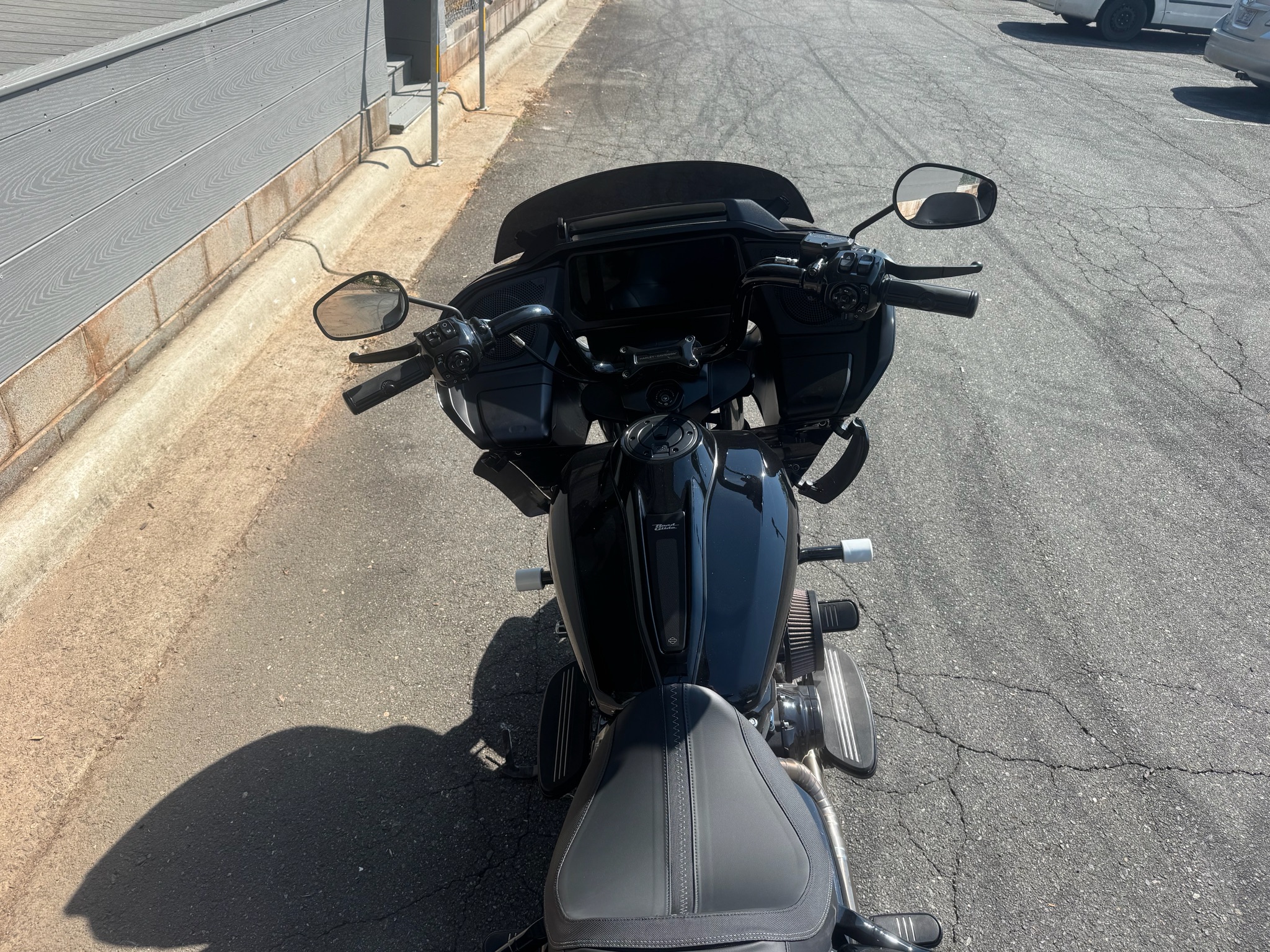 2024 Harley-Davidson Road Glide® 6