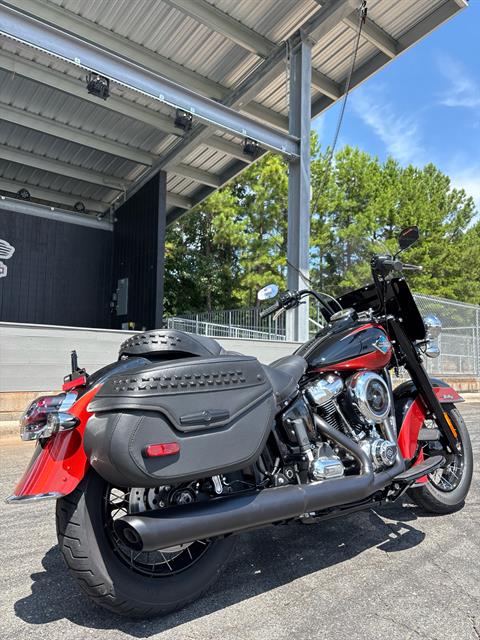 New 2025 Harley-Davidson Heritage Classic Motorcycle - Specs