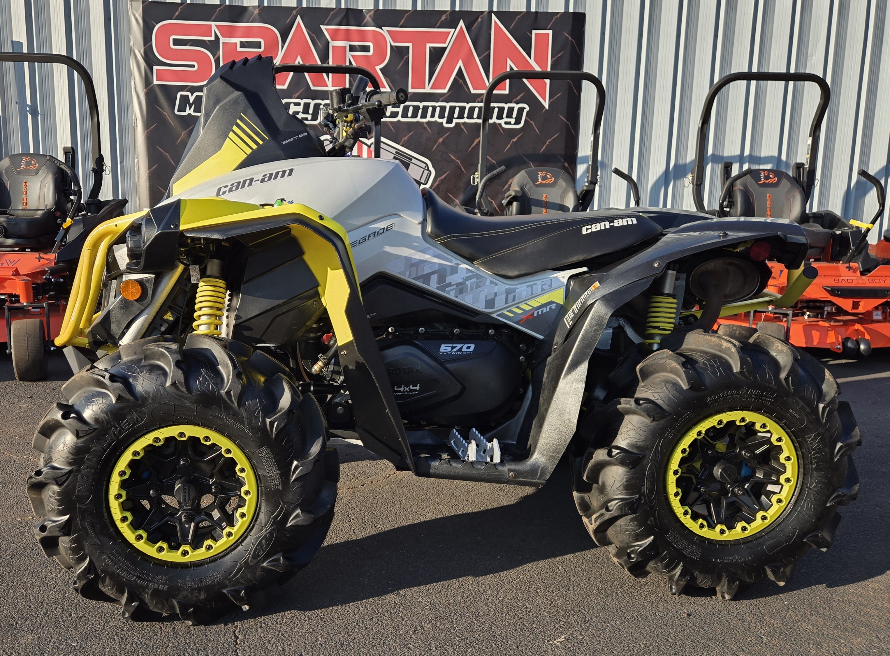 Used 2019 Can-Am Renegade X MR 570 Black / Grey / Sunburst Yellow