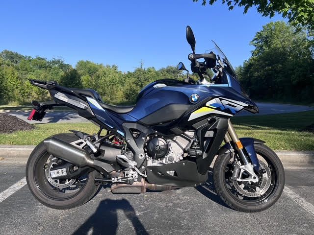 2025 BMW S 1000 XR
