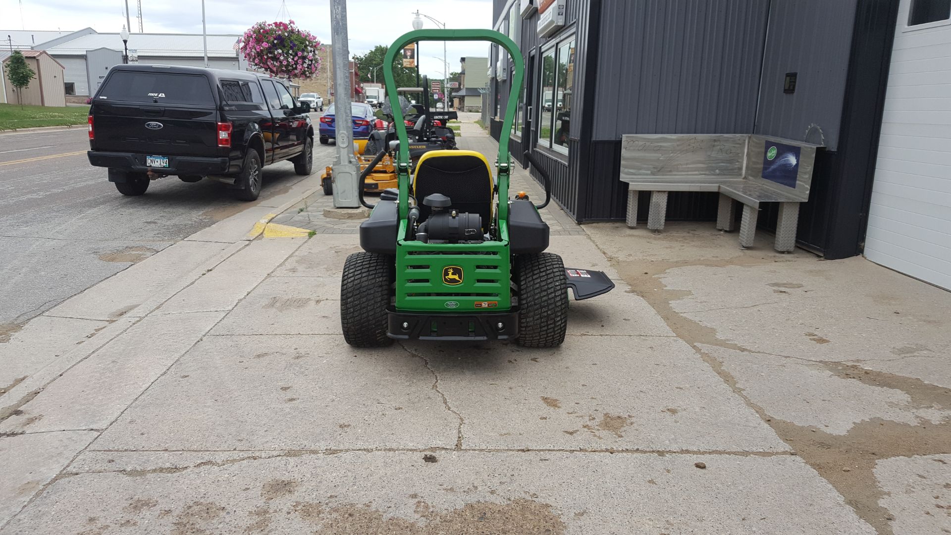 2013 John Deere Z930M in Mazeppa, Minnesota - Photo 2