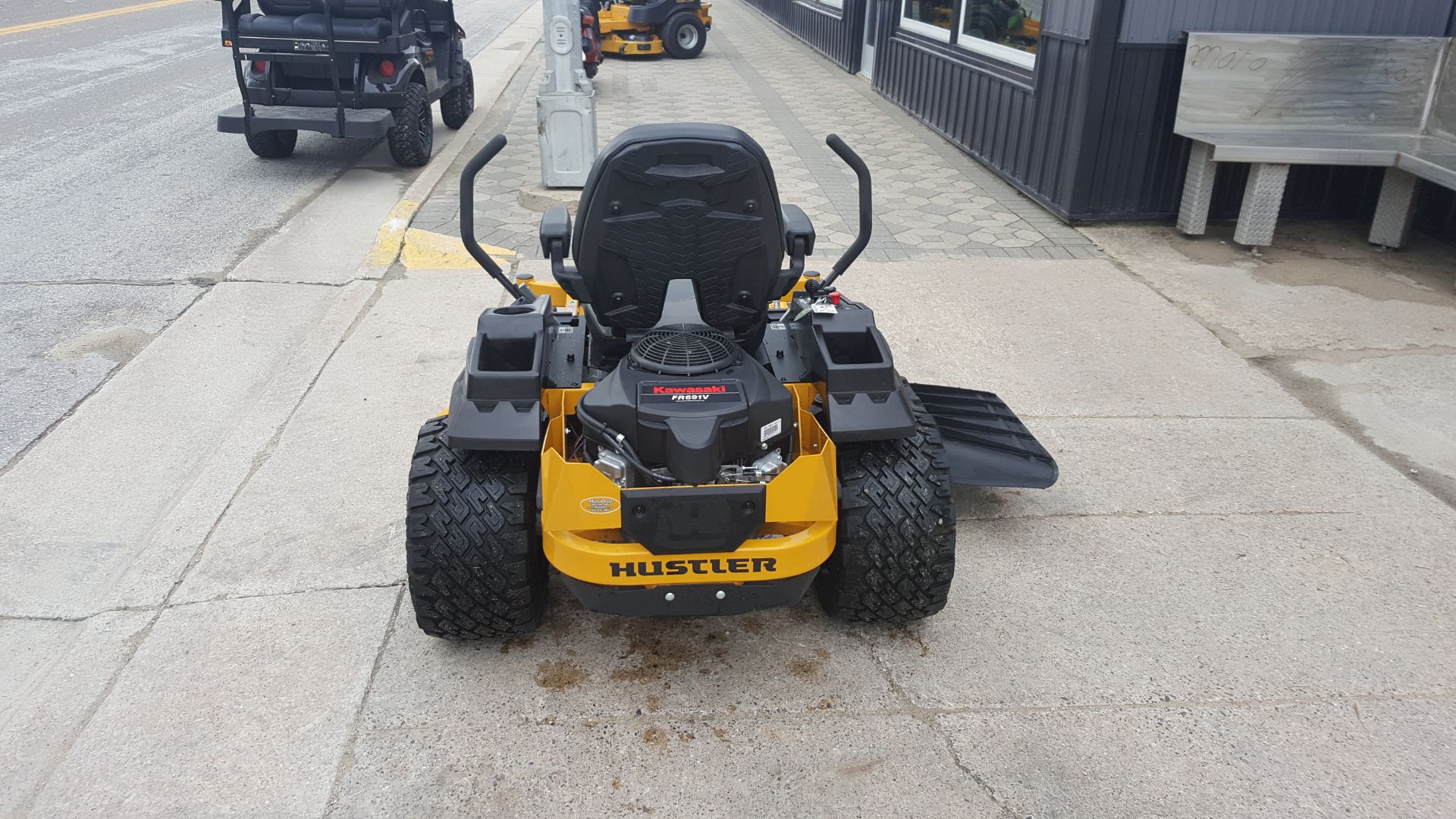2023 Hustler Turf Equipment Raptor XDX 54 in. Kawasaki FR691 23 hp in Mazeppa, Minnesota - Photo 3