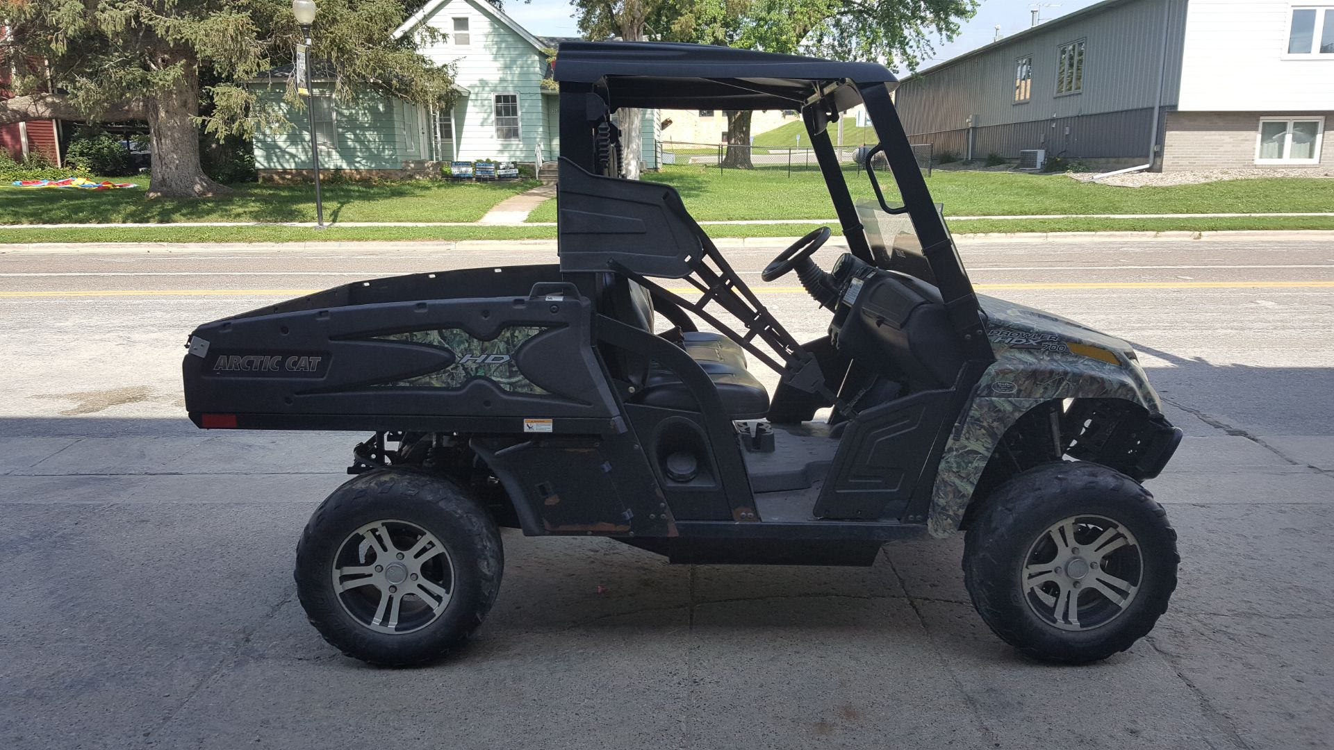 2011 Arctic Cat Prowler® 700 EFI HDX™ Power Steering in Mazeppa, Minnesota - Photo 3