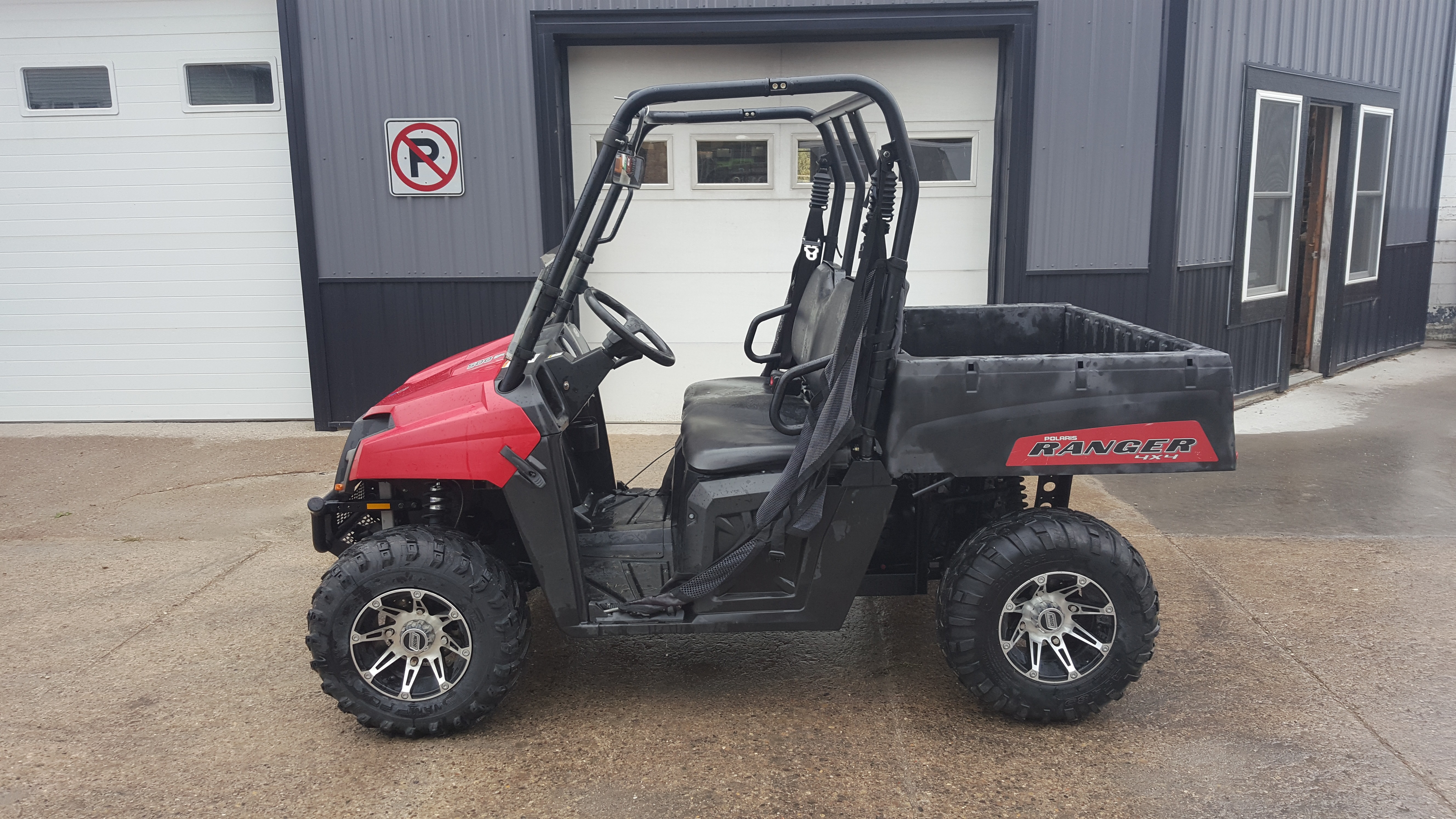 2013 Polaris photo 3