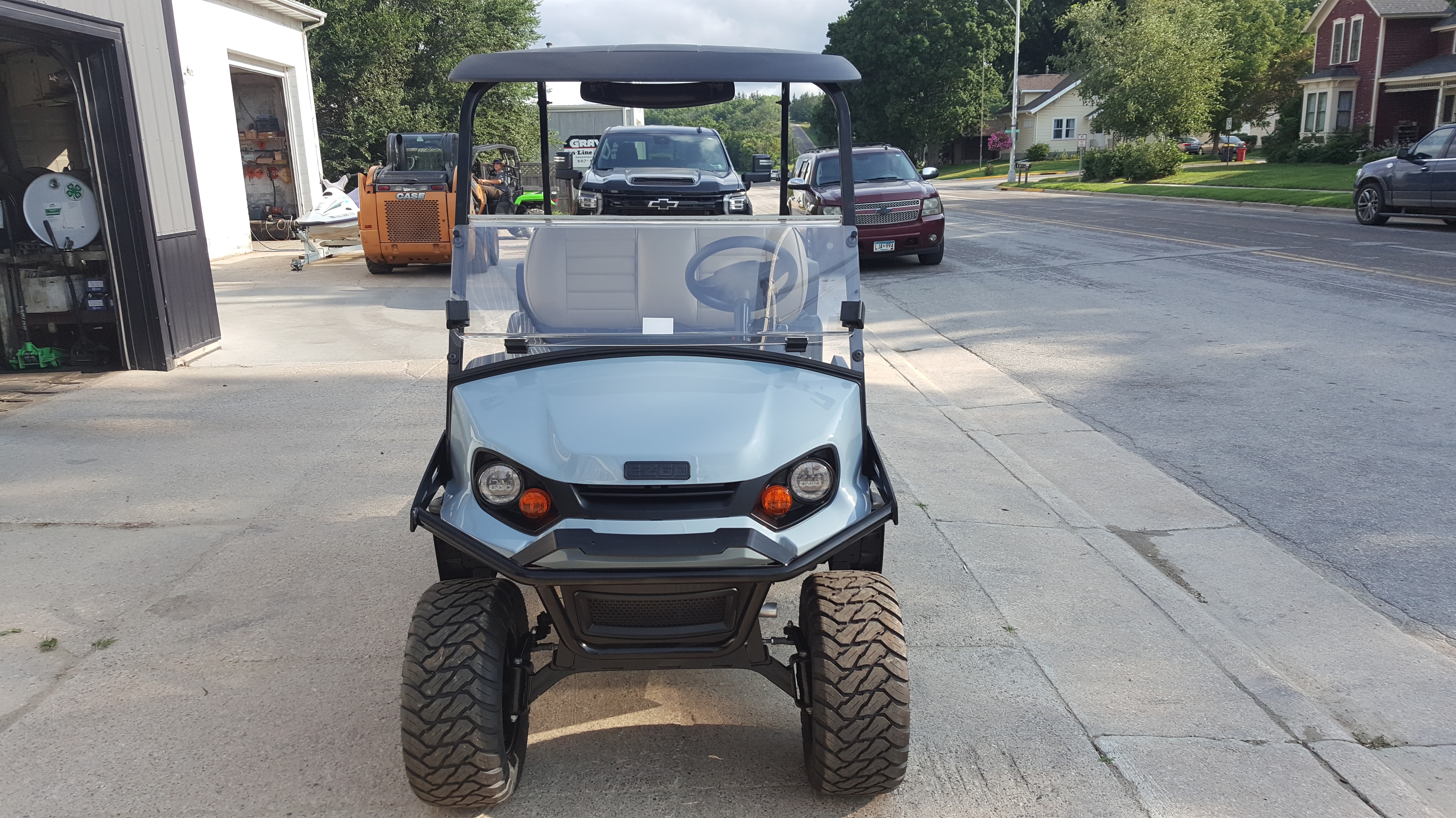 2026 EZGO Express photo 4