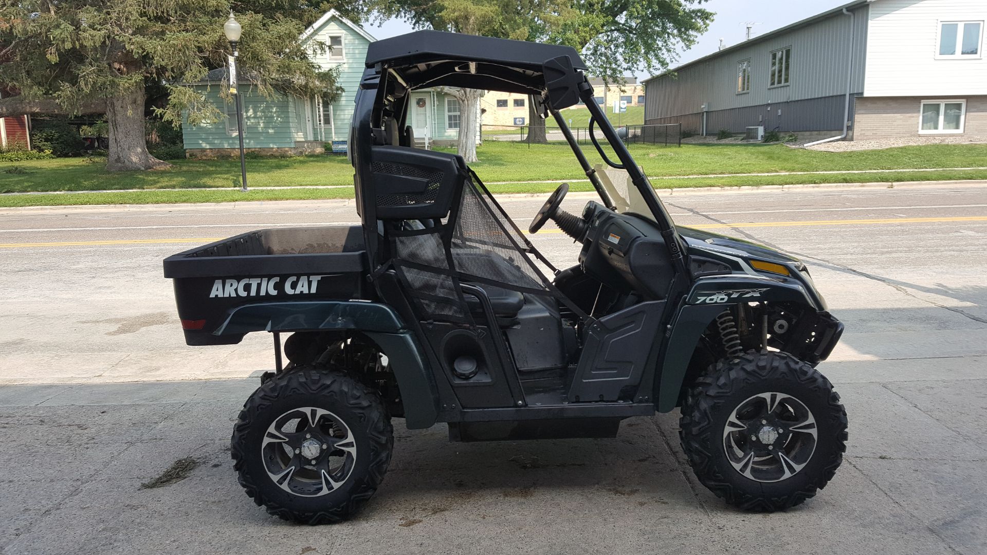 2013 Arctic Cat Prowler® 700 XTX™ EPS in Mazeppa, Minnesota - Photo 2