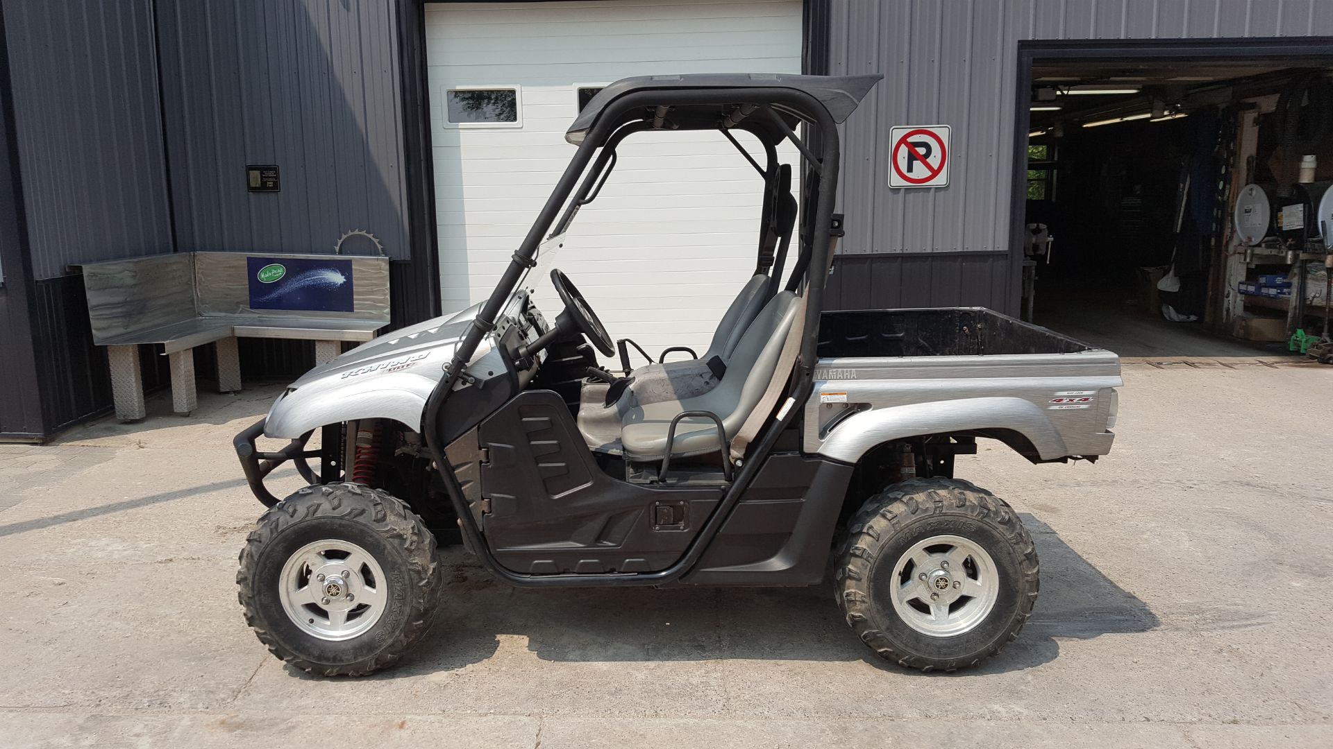 2008 Yamaha Rhino 700 FI Auto. 4x4 Sport Edition in Mazeppa, Minnesota - Photo 4