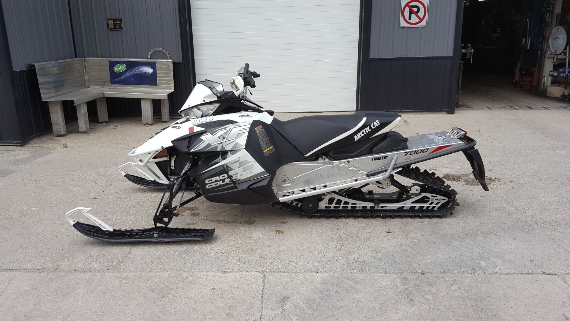 2014 Arctic Cat XF 7000 Sno Pro® Cross Country in Mazeppa, Minnesota - Photo 1