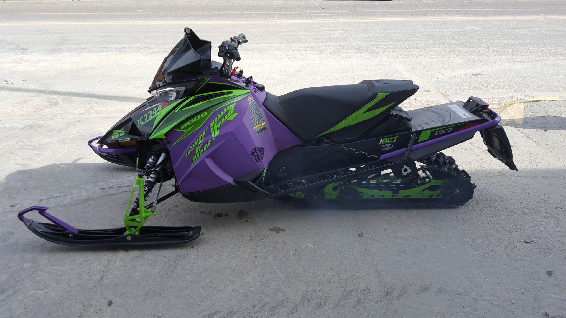 2019 Arctic Cat ZR 8000 Limited ES 137 iACT in Mazeppa, Minnesota - Photo 1