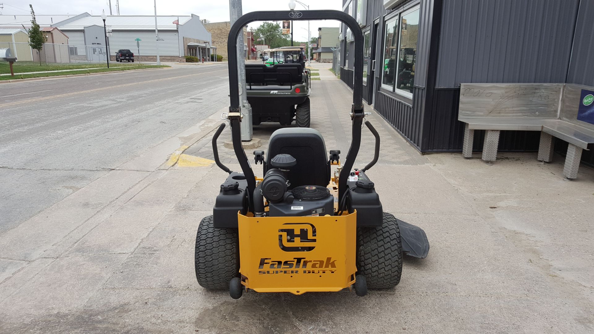 2013 Hustler Turf Equipment FasTrak™ Super Duty 48/54/60 in Mazeppa, Minnesota - Photo 4