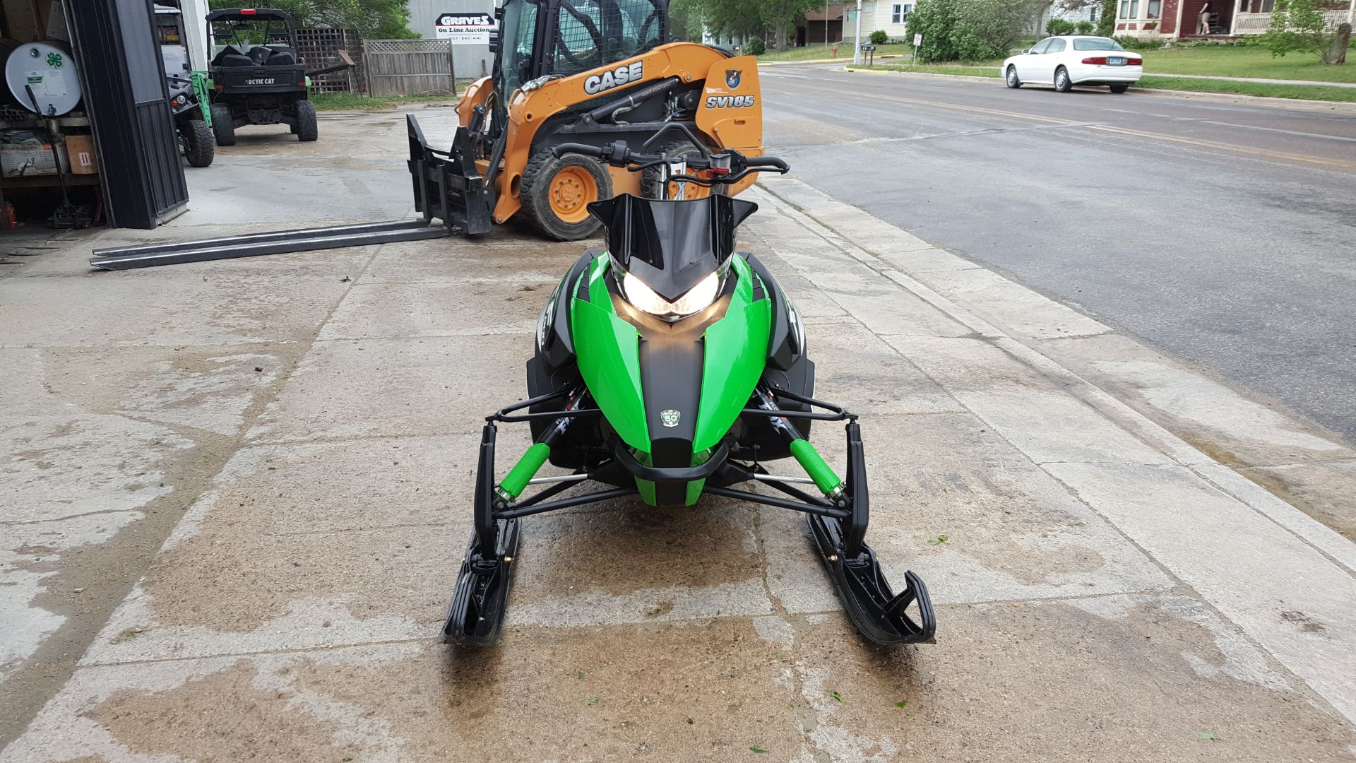 2012 Arctic Cat XF 800 Sno Pro® in Mazeppa, Minnesota - Photo 2