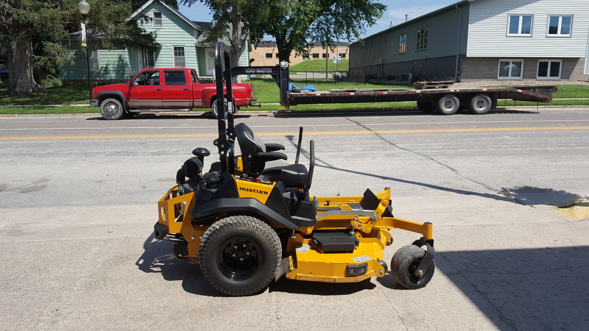 2023 Hustler Turf Equipment X-ONE 60 in. Kawasaki FX850 RD 27 hp in Mazeppa, Minnesota - Photo 2
