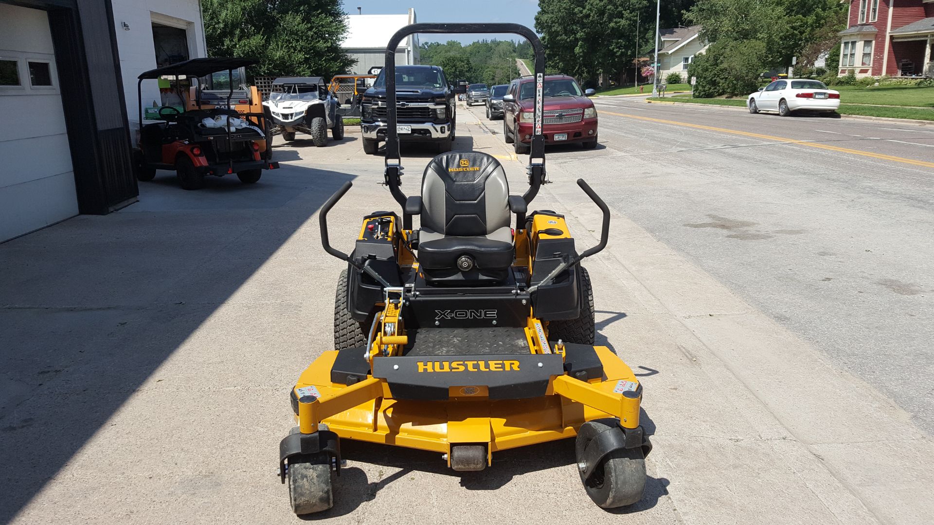 2023 Hustler Turf Equipment X-ONE 60 in. Kawasaki FX850 RD 27 hp in Mazeppa, Minnesota - Photo 3